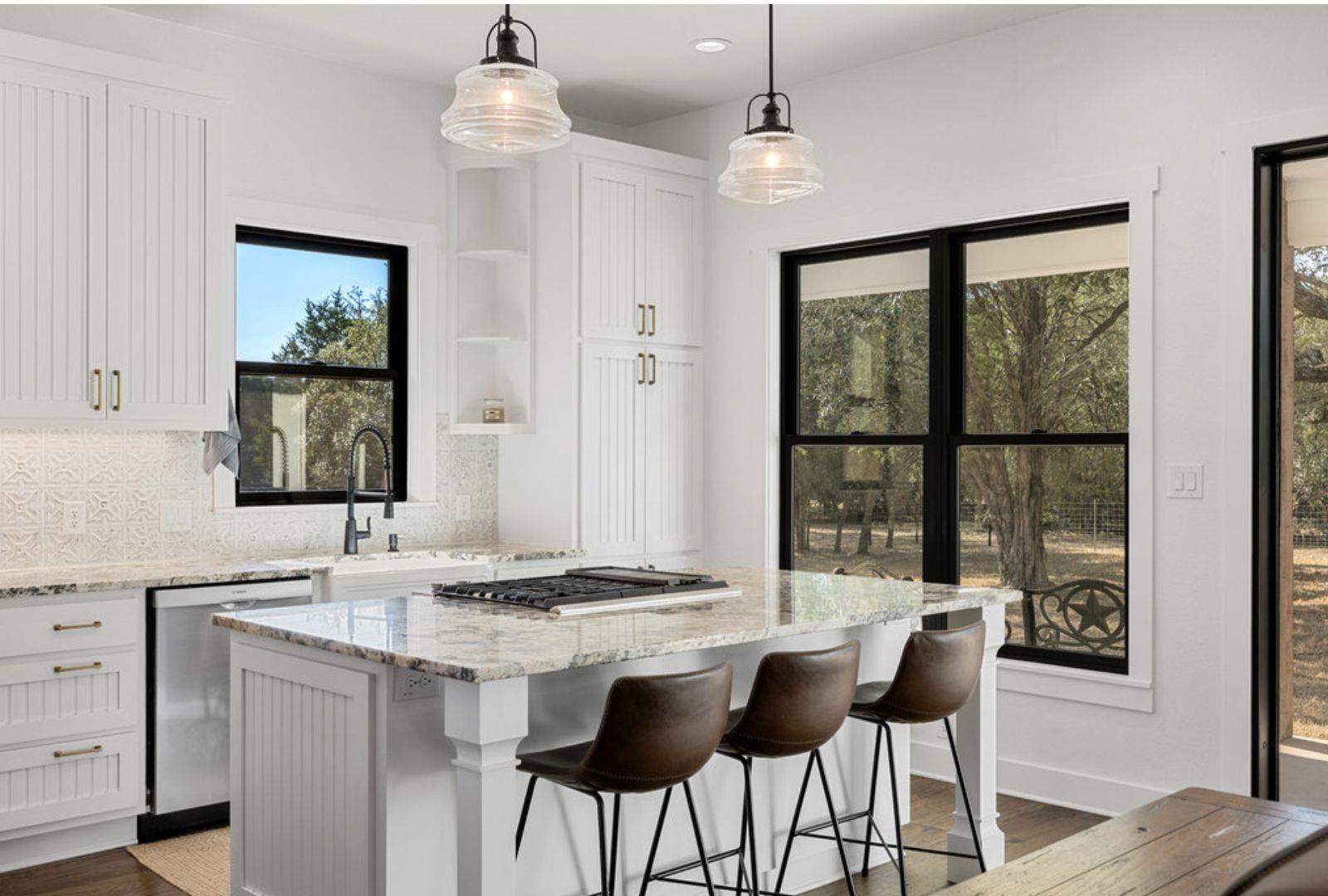 340 Mark Young Rd, Smithville, TX 78957