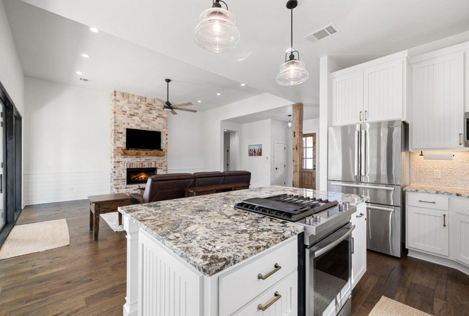 340 Mark Young Rd, Smithville, TX 78957