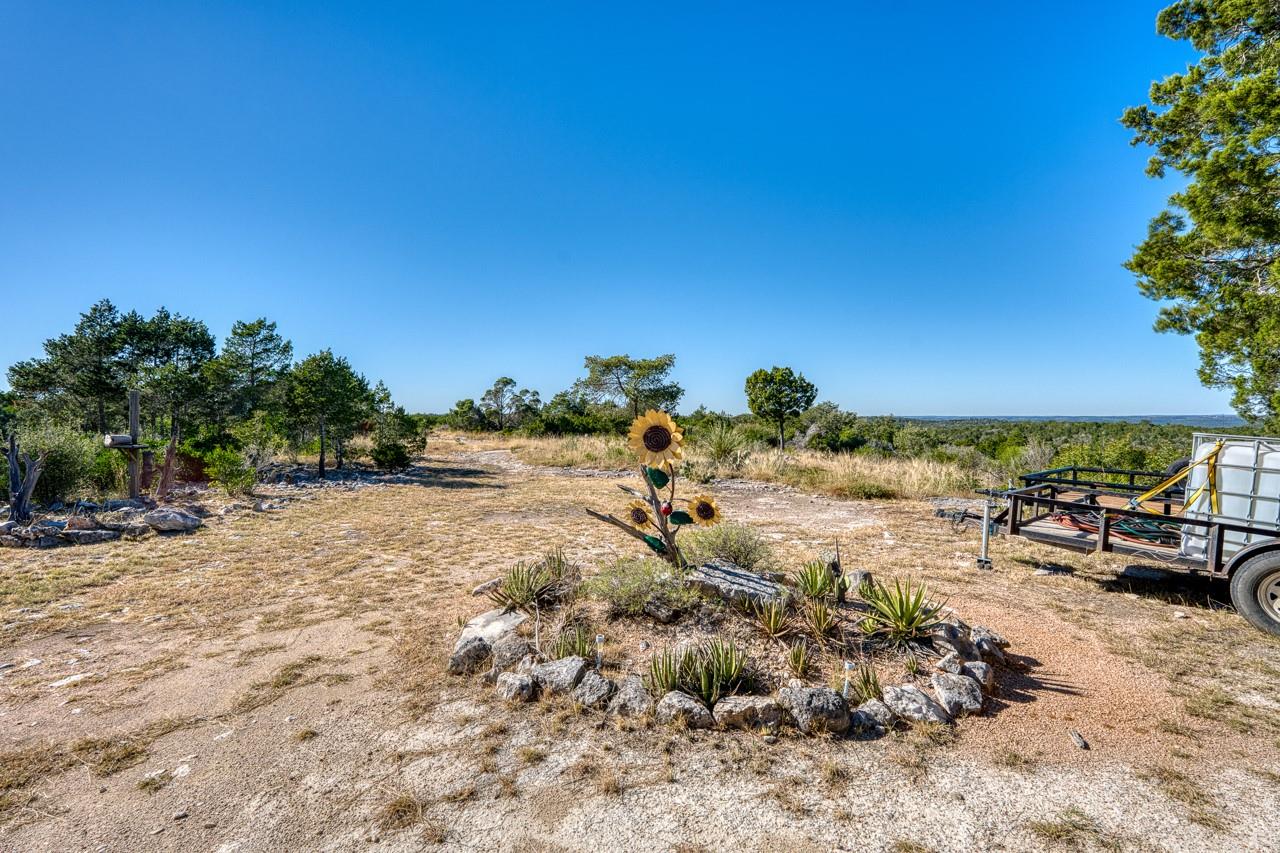 509 Pinon Loop, Camp Wood, TX 78833