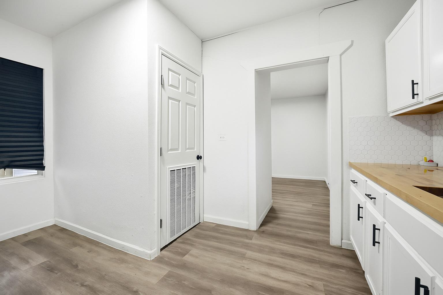 2215 N 2215 N Elmendorf Street #1, San Antonio, TX 78201 St # C, San Antonio, TX 78201