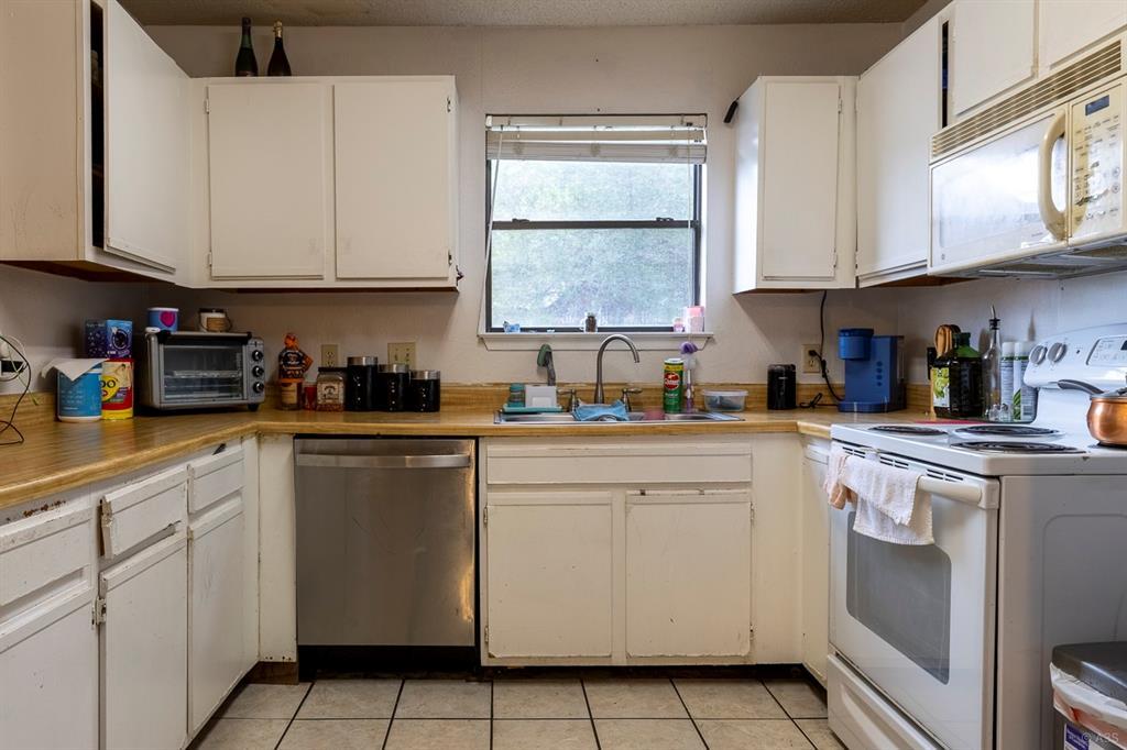 2903 W Slaughter Ln # B, Austin, TX 78748