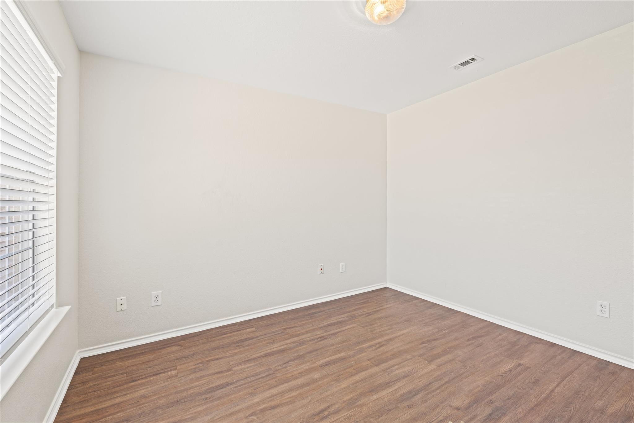 1616 Windy Park Ct, Round Rock, TX 78664