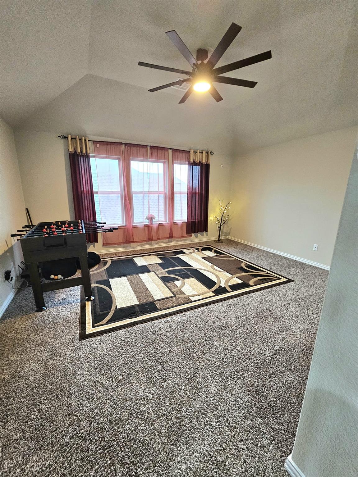 20721 Dustin Ln, Pflugerville, TX 78660