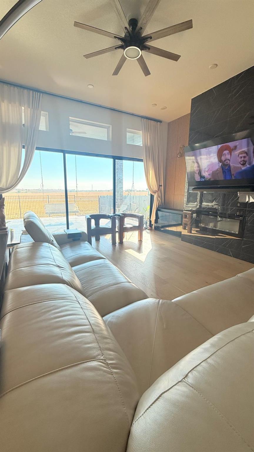 20721 Dustin Ln, Pflugerville, TX 78660