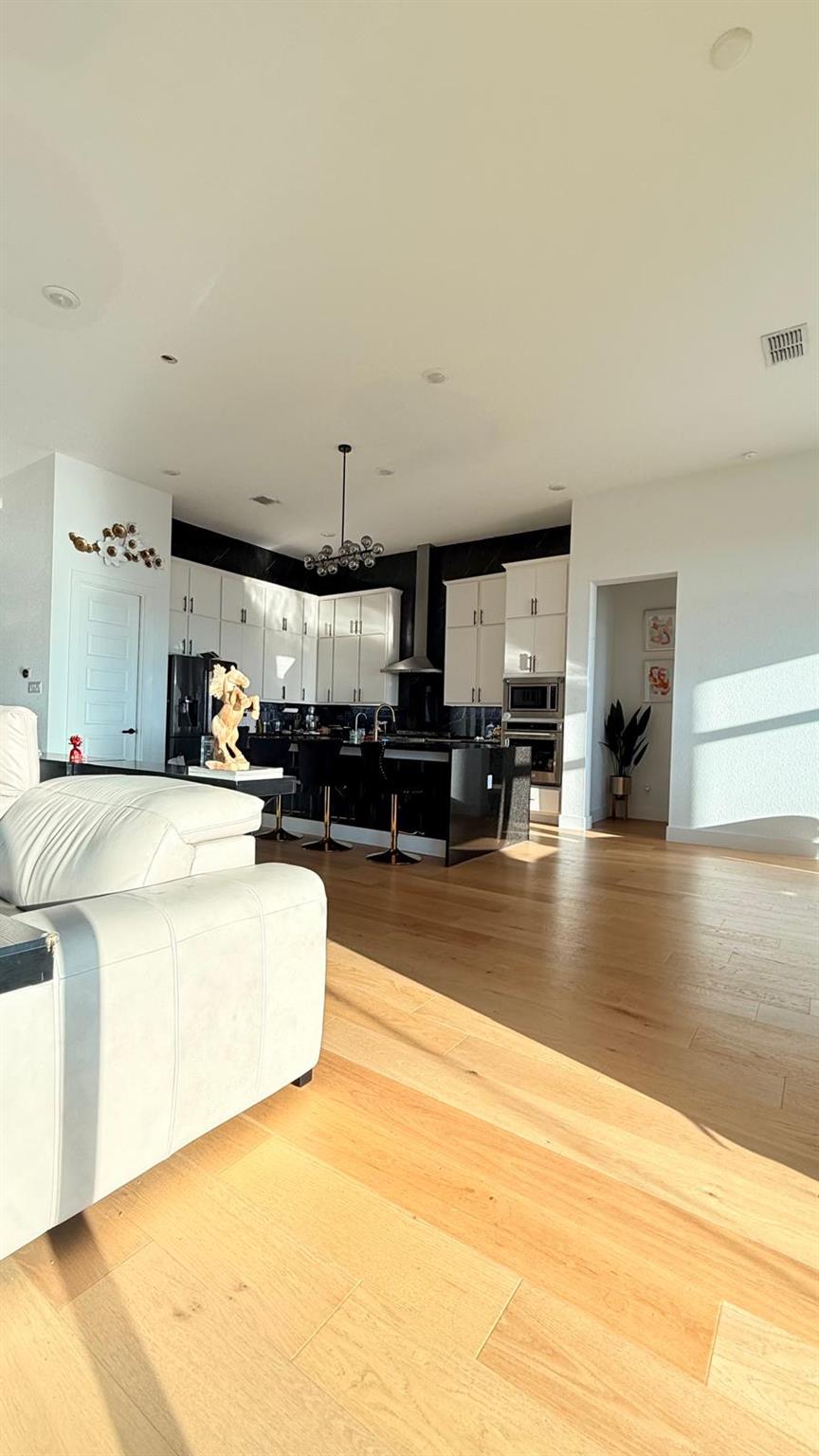 20721 Dustin Ln, Pflugerville, TX 78660