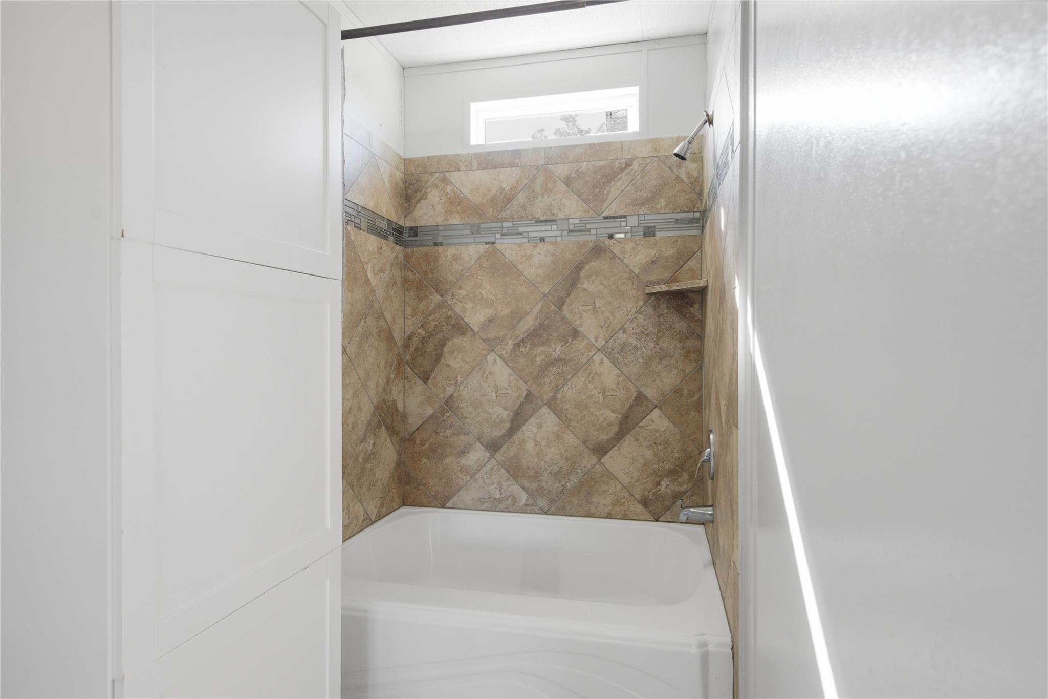 848 Railyard Dr, Kyle, TX 78640