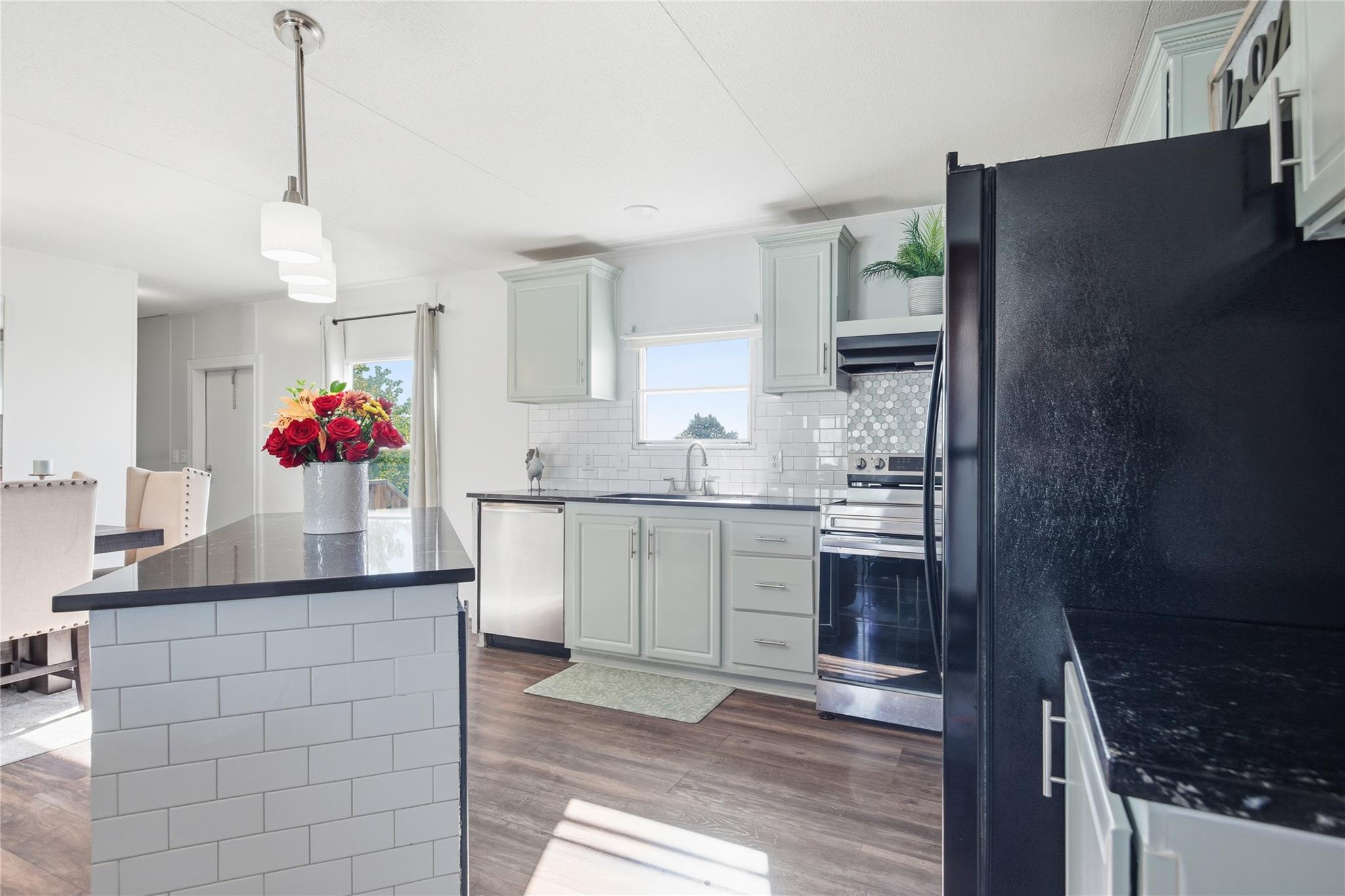 848 Railyard Dr, Kyle, TX 78640