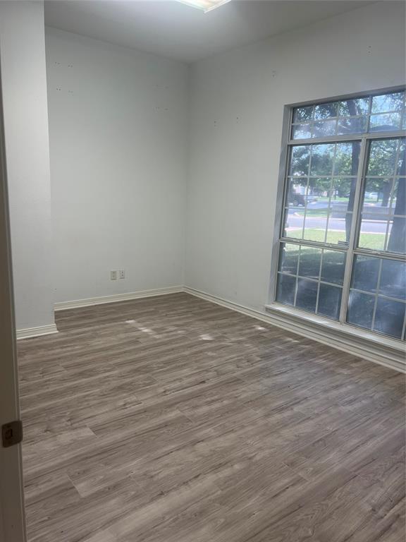 3011 Dawn Dr # 102, Georgetown, TX 78628