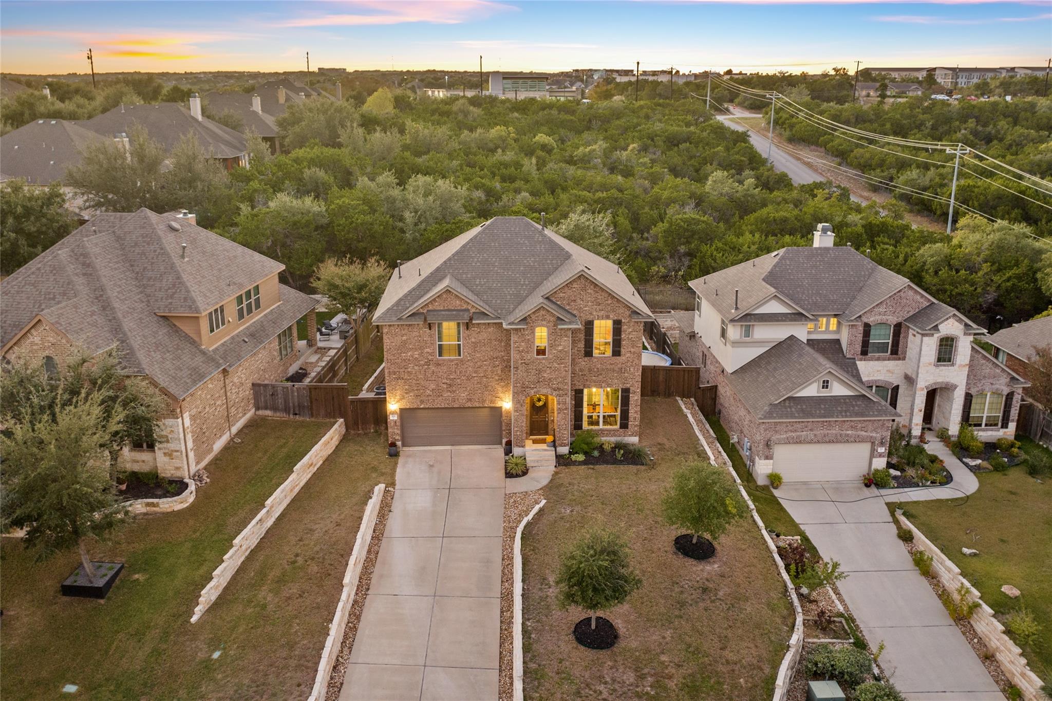 519 Drury Ln, Austin, TX 78737