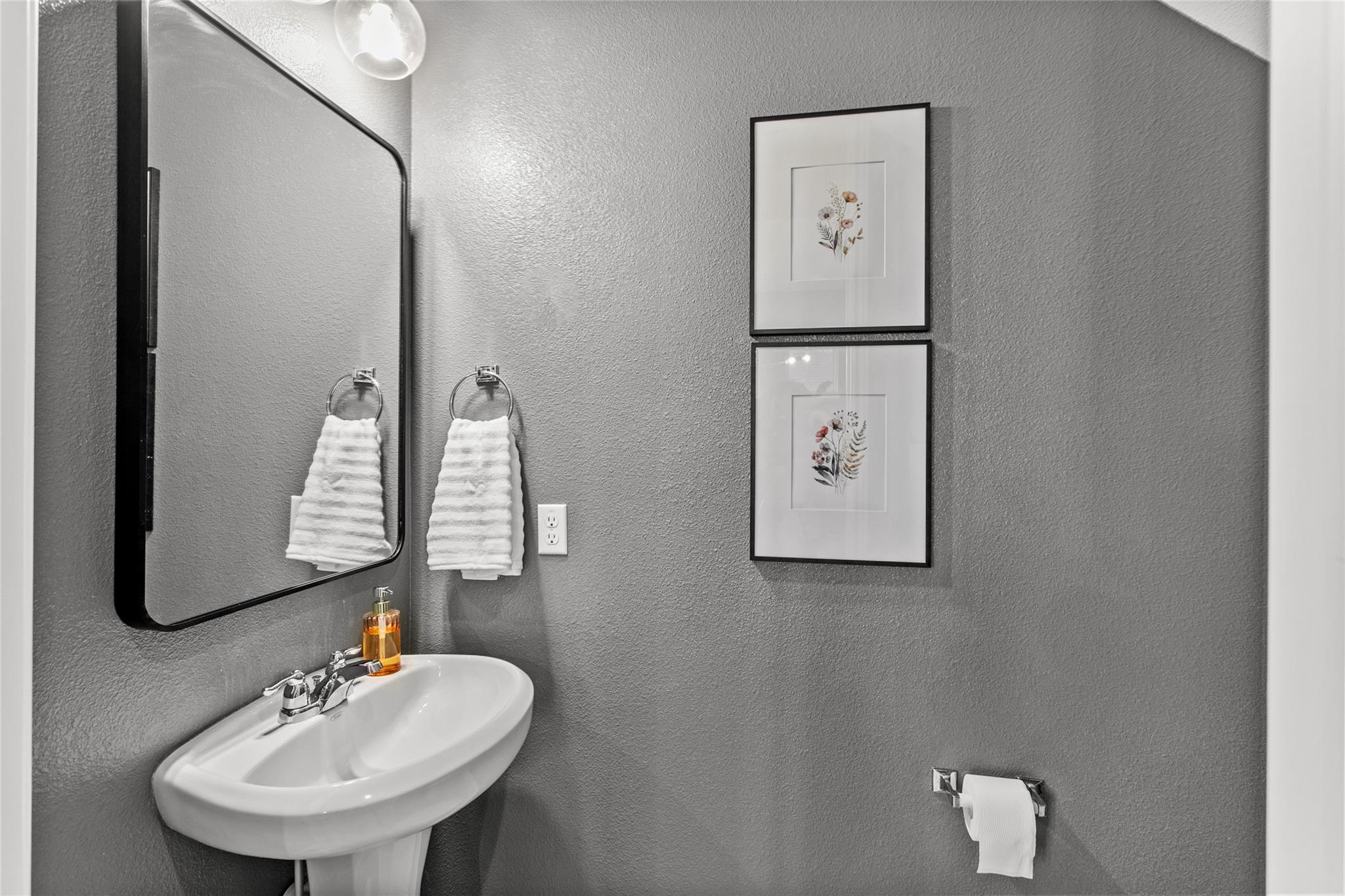 519 Drury Ln, Austin, TX 78737