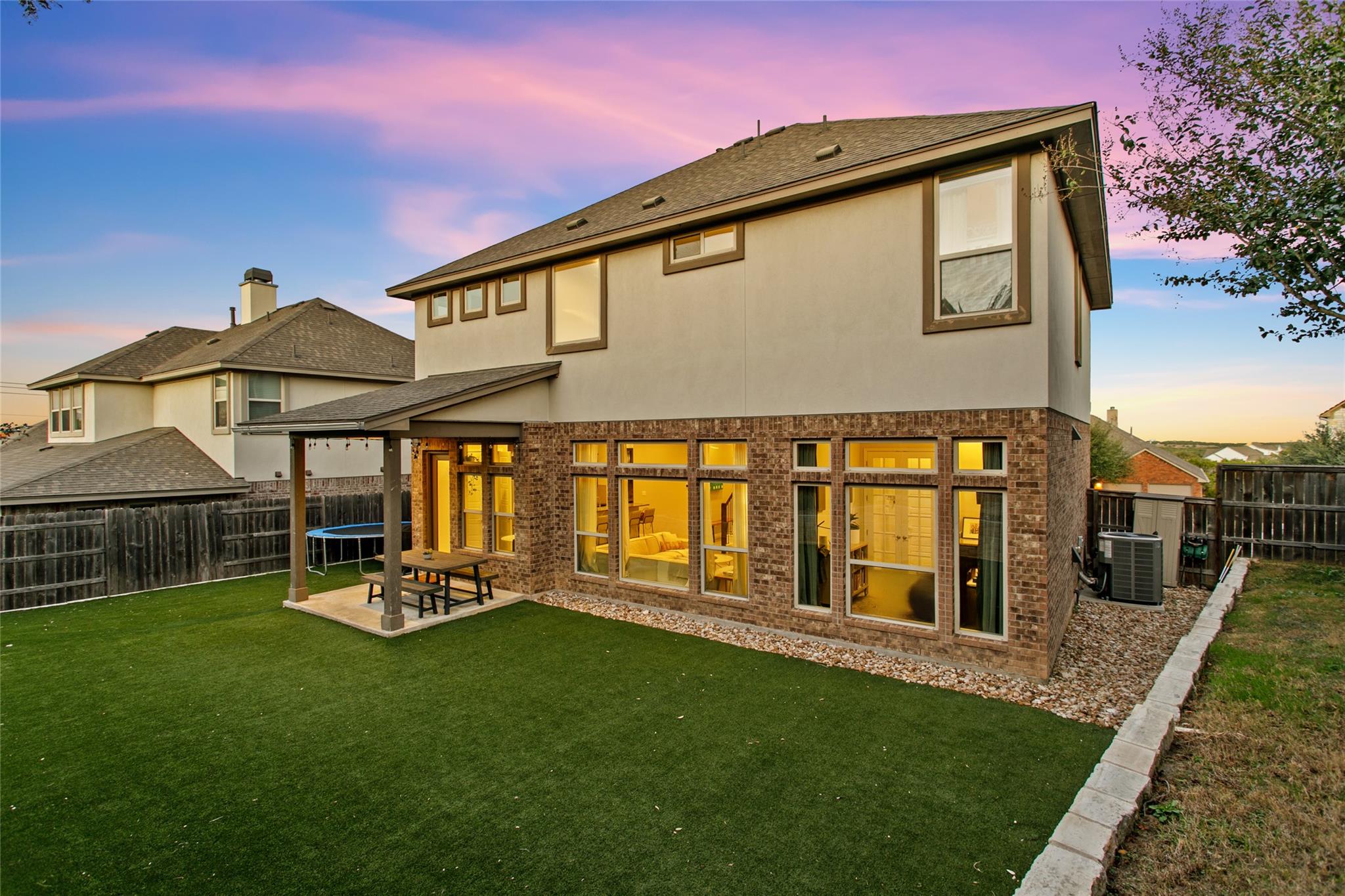 519 Drury Ln, Austin, TX 78737