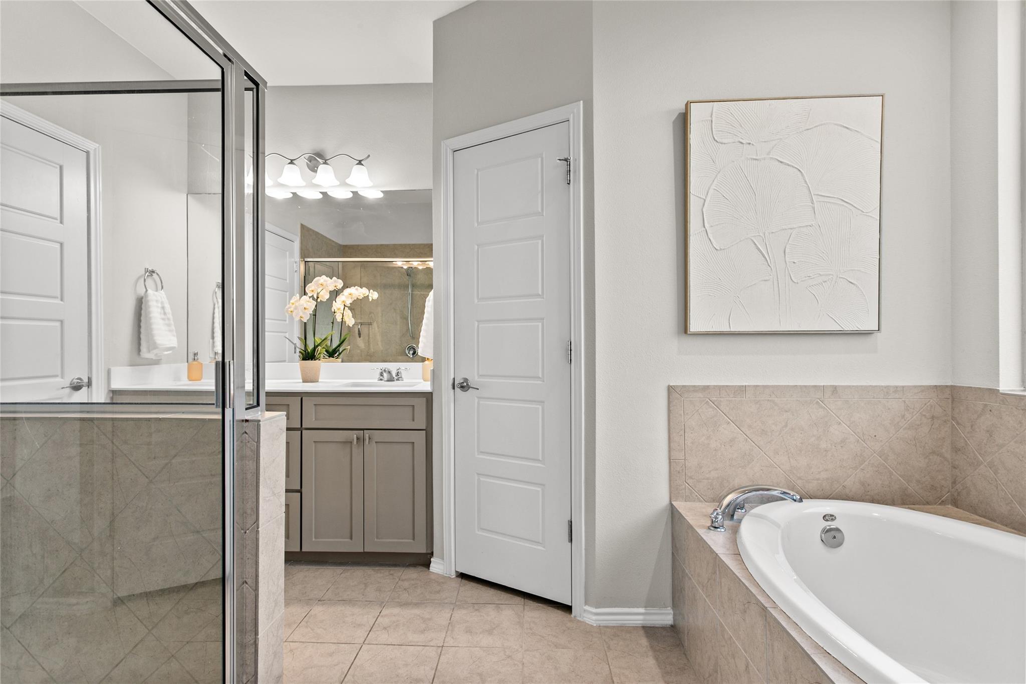 519 Drury Ln, Austin, TX 78737