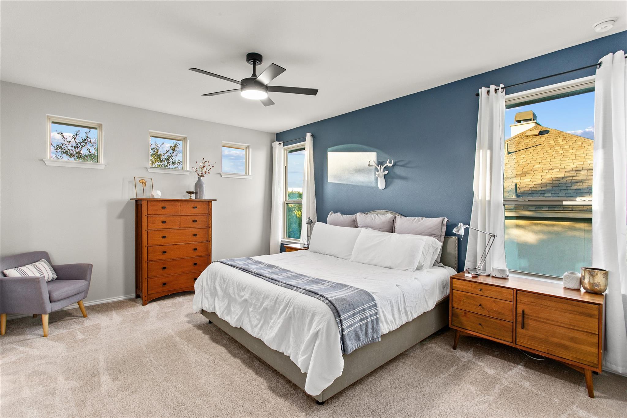 519 Drury Ln, Austin, TX 78737