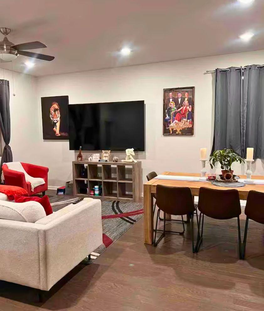 111 Lyrebird Ln, Hutto, TX 78634