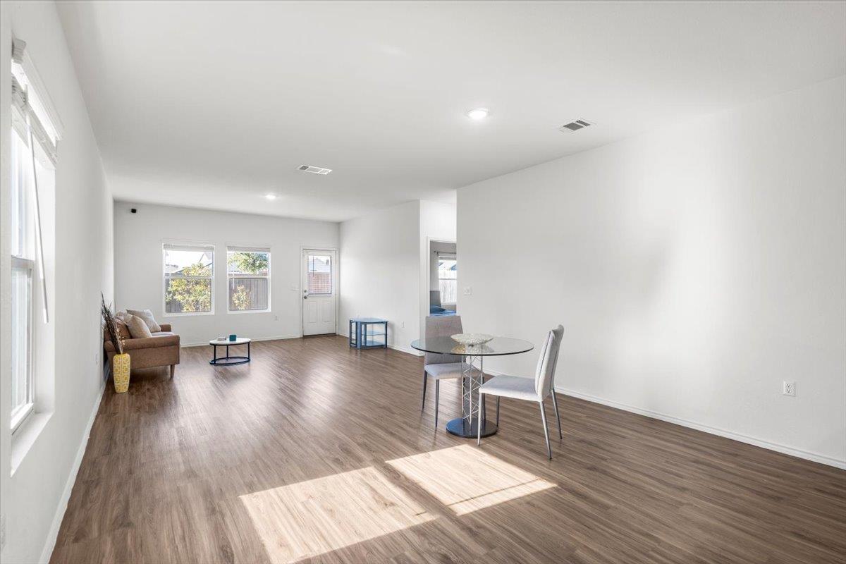 2313 Forgetmenot Ln, Pflugerville, TX 78660