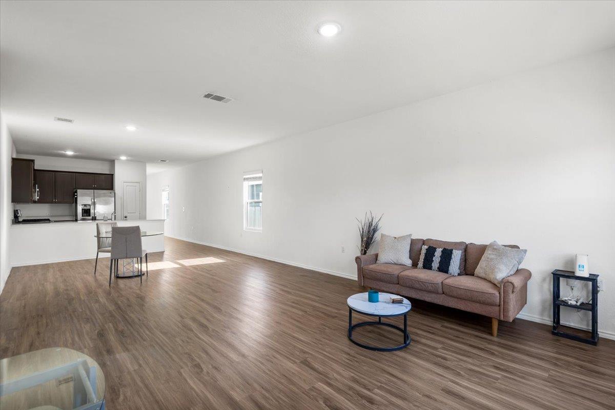 2313 Forgetmenot Ln, Pflugerville, TX 78660