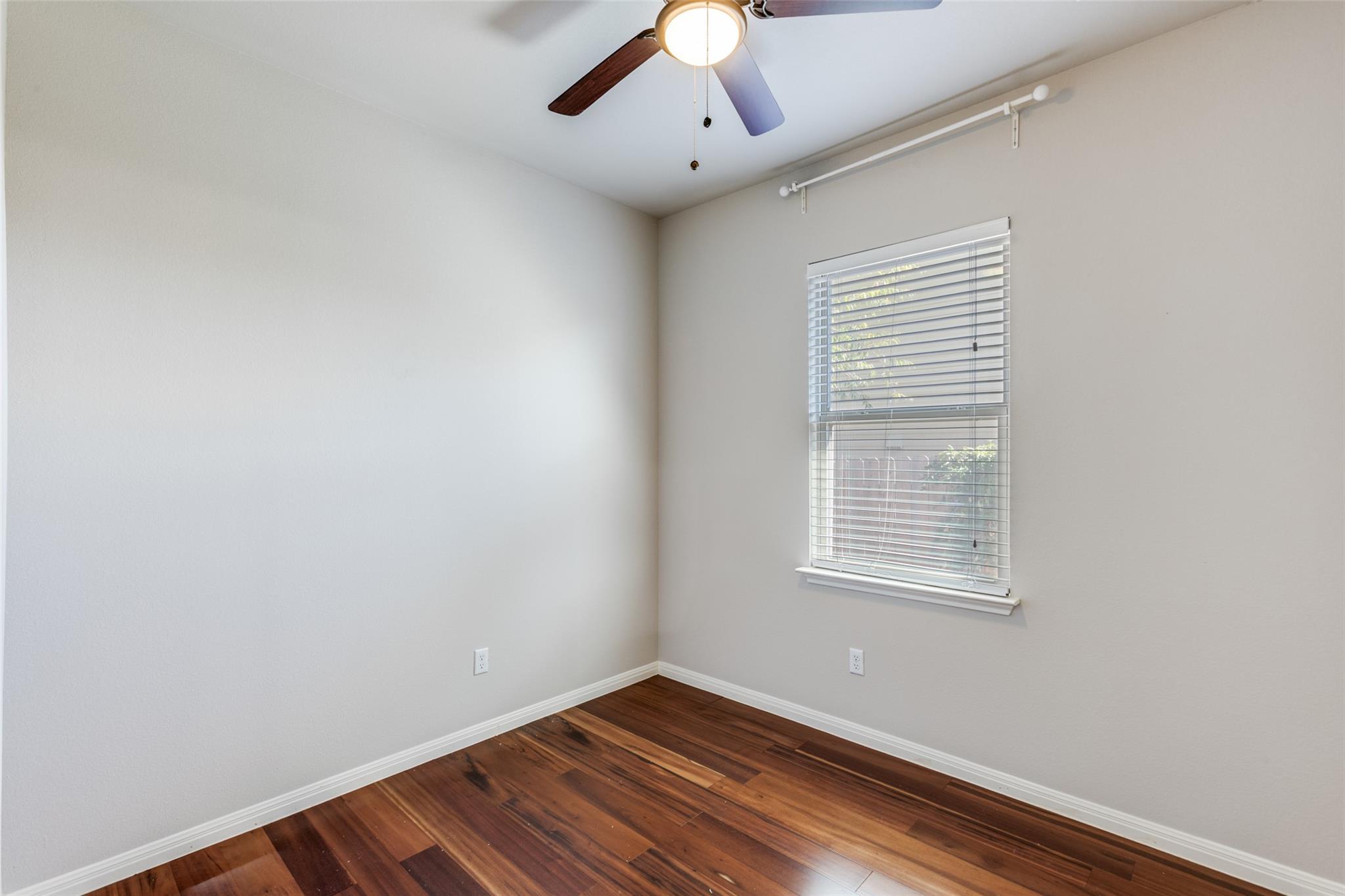 456 S Brook Dr, Leander, TX 78641