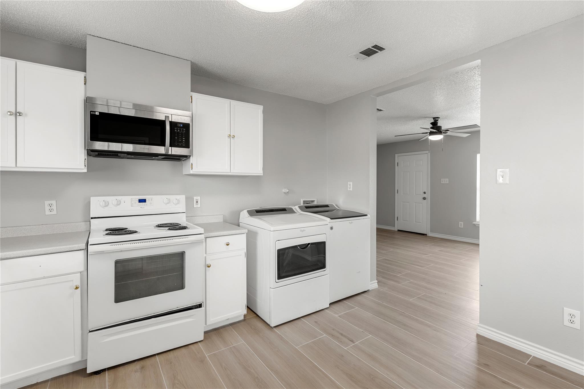 108 GM Ln # B, San Marcos, TX 78666