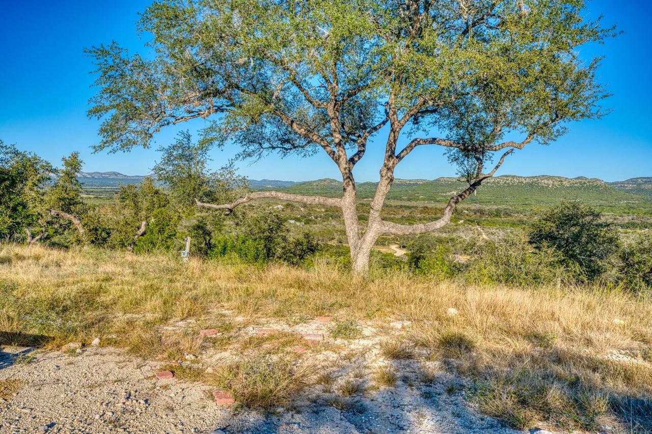 32901 Texas Hwy 55, Uvalde, TX 78801