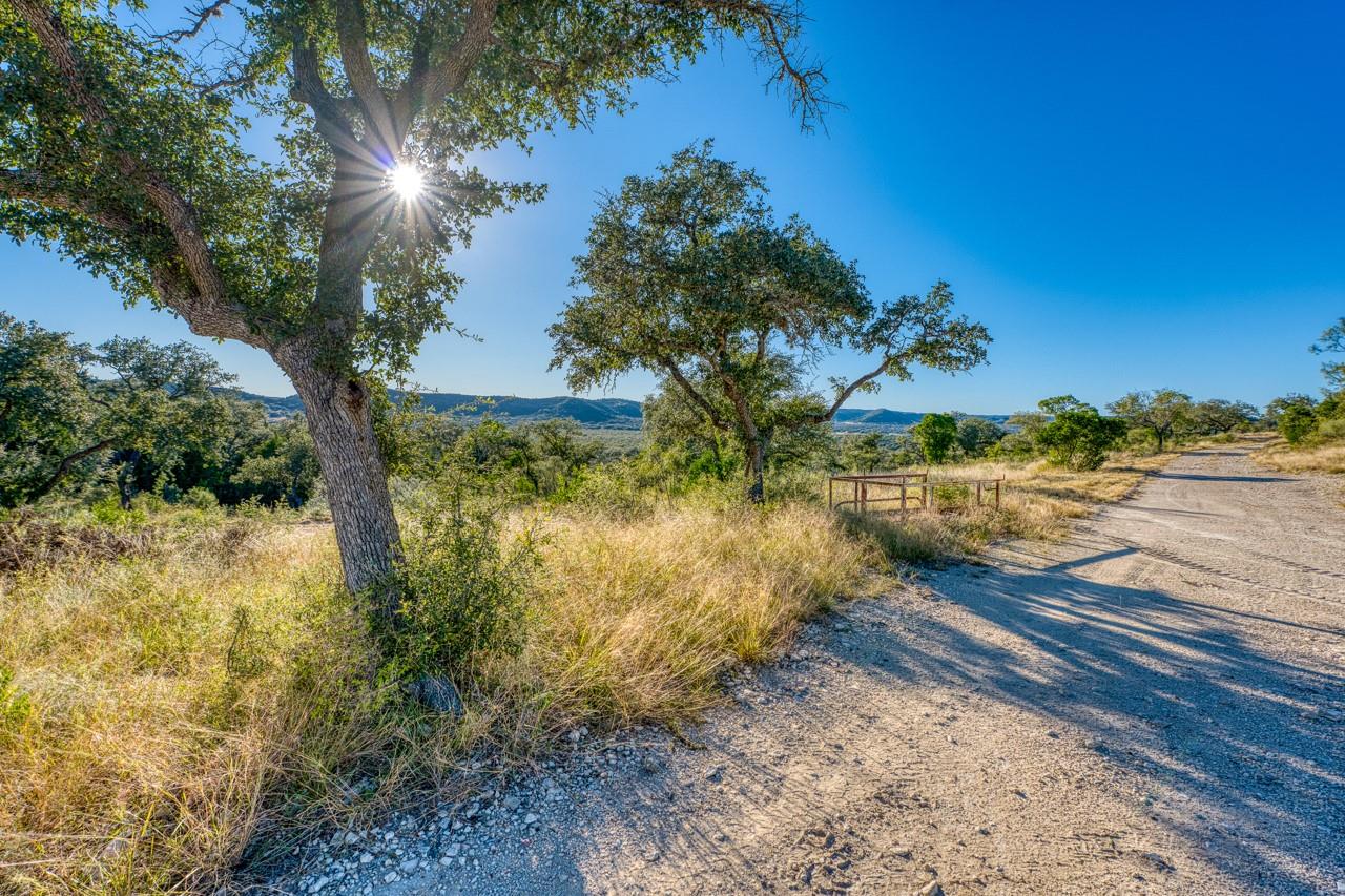 32901 Texas Hwy 55, Uvalde, TX 78801