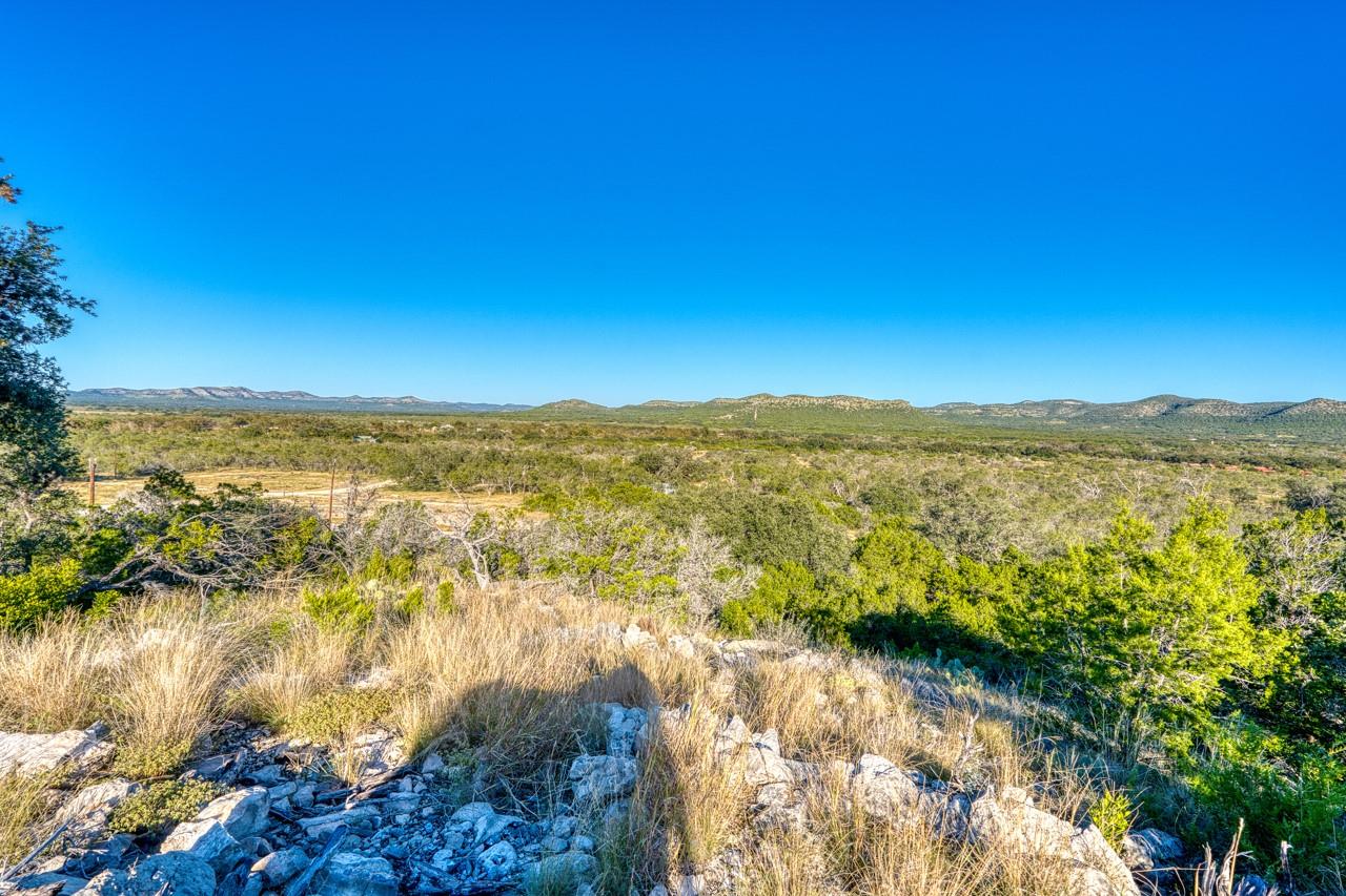 32901 Texas Hwy 55, Uvalde, TX 78801