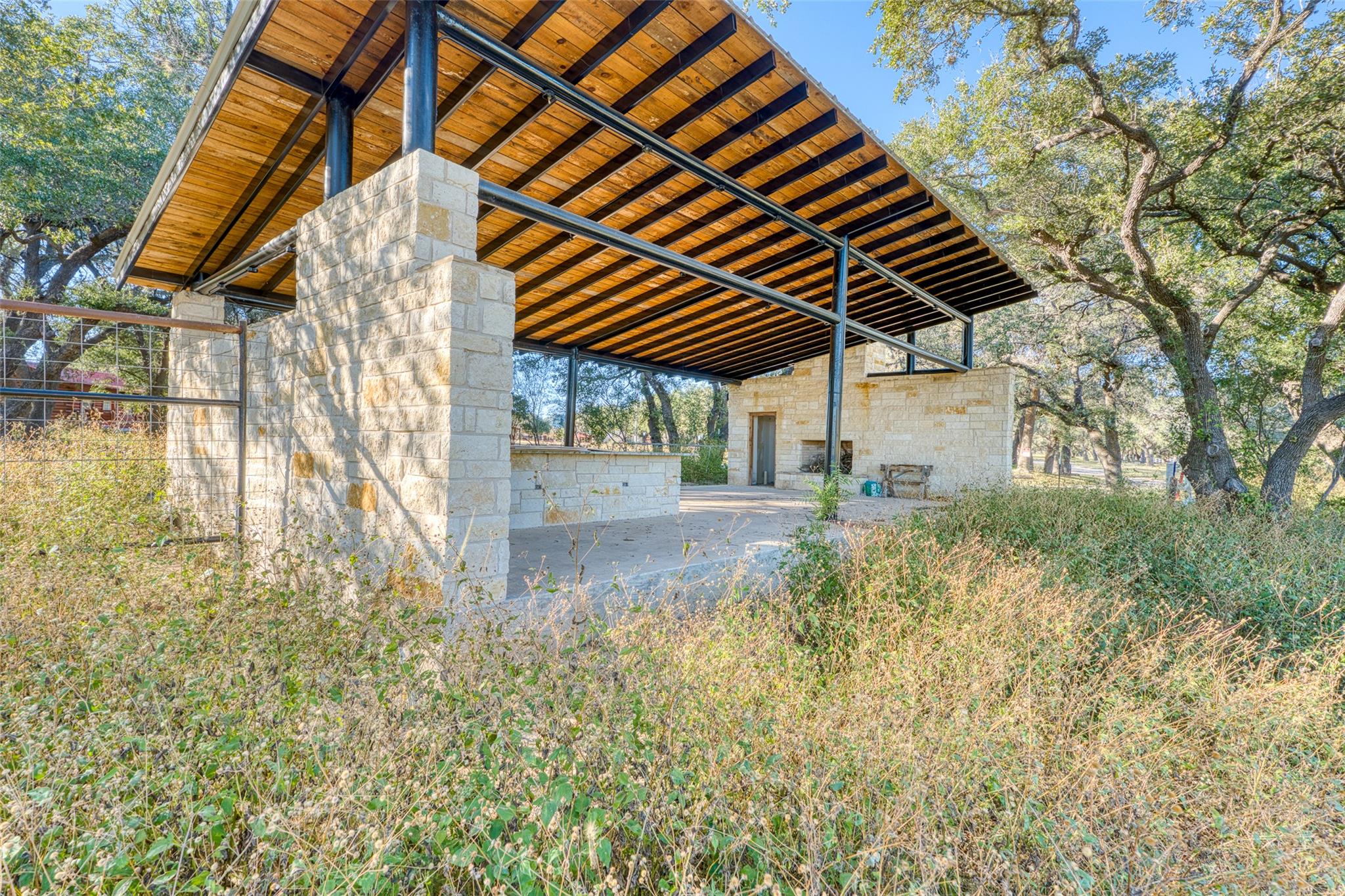 32901 Texas Hwy 55, Uvalde, TX 78801