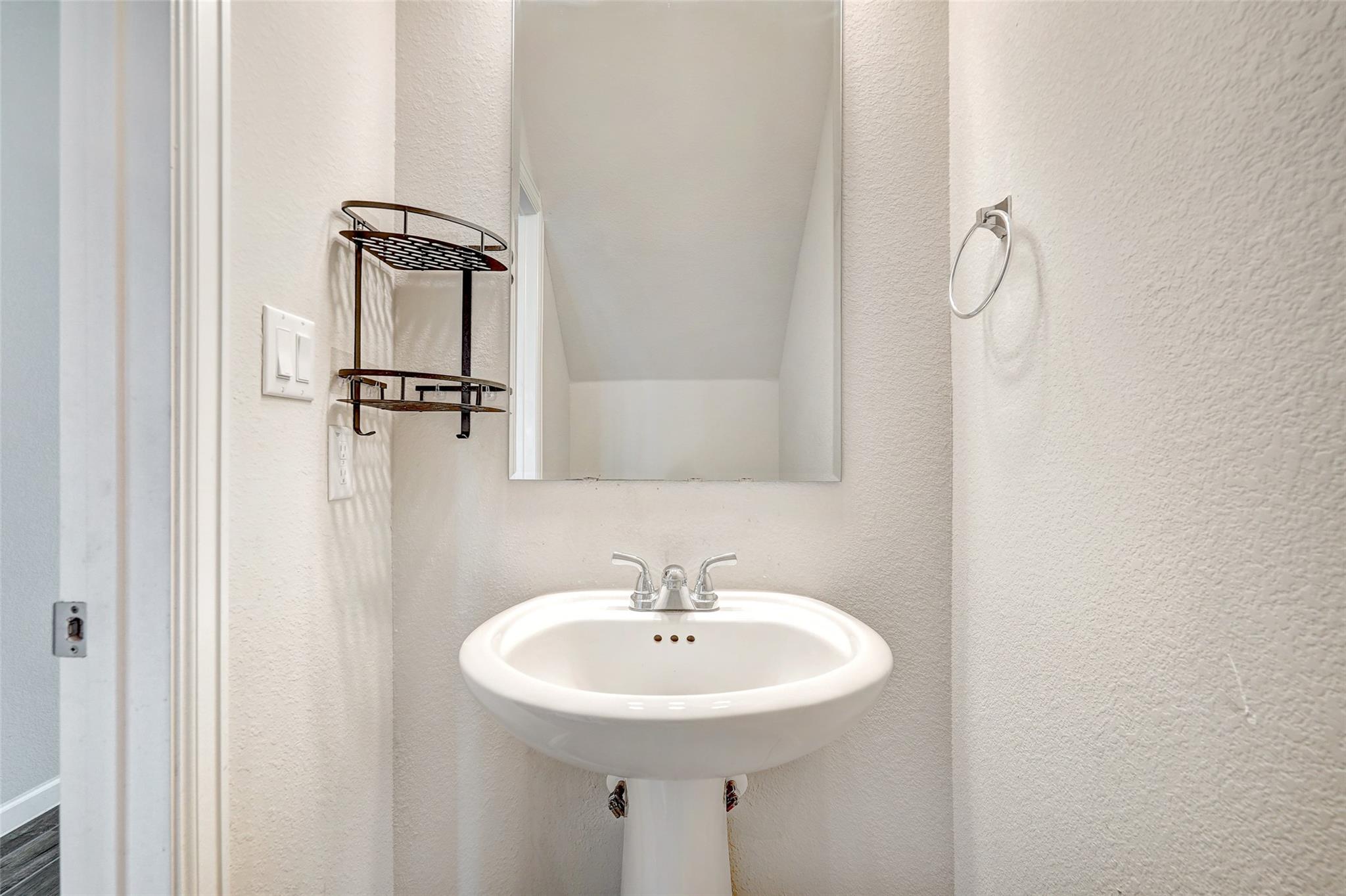 2604 San Bautista Way # 40, Leander, TX 78641