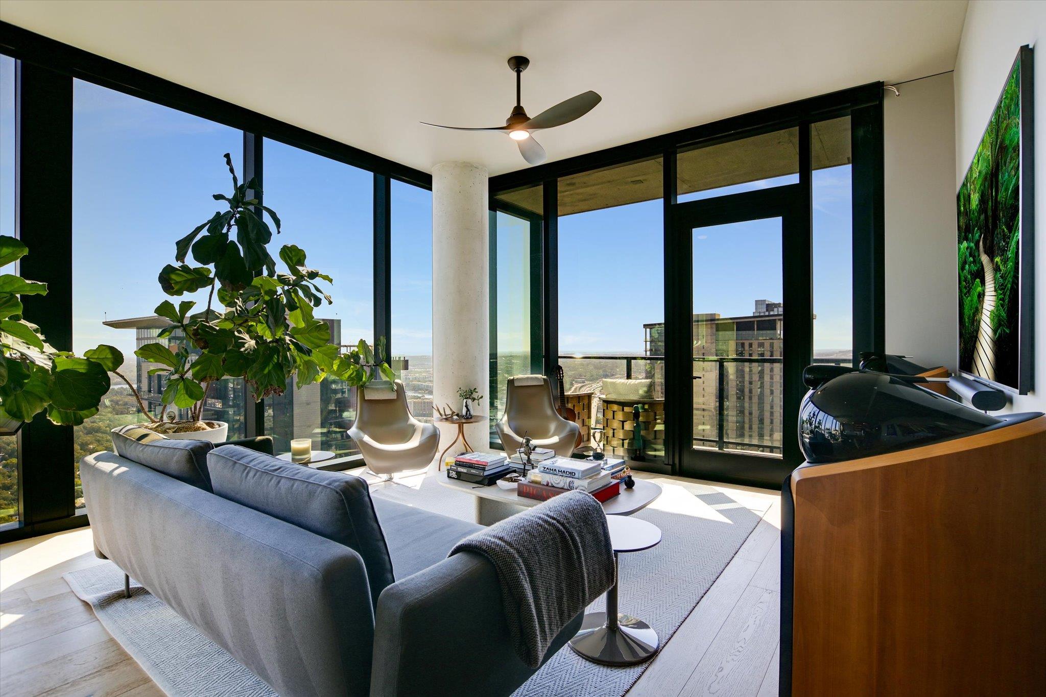 610 Davis St # 3901, Austin, TX 78701