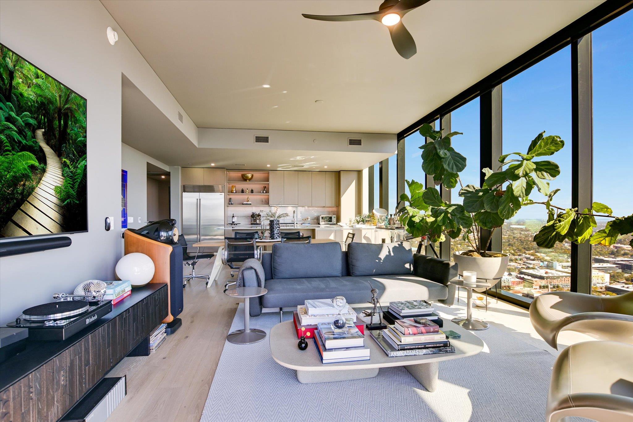 610 Davis St # 3901, Austin, TX 78701