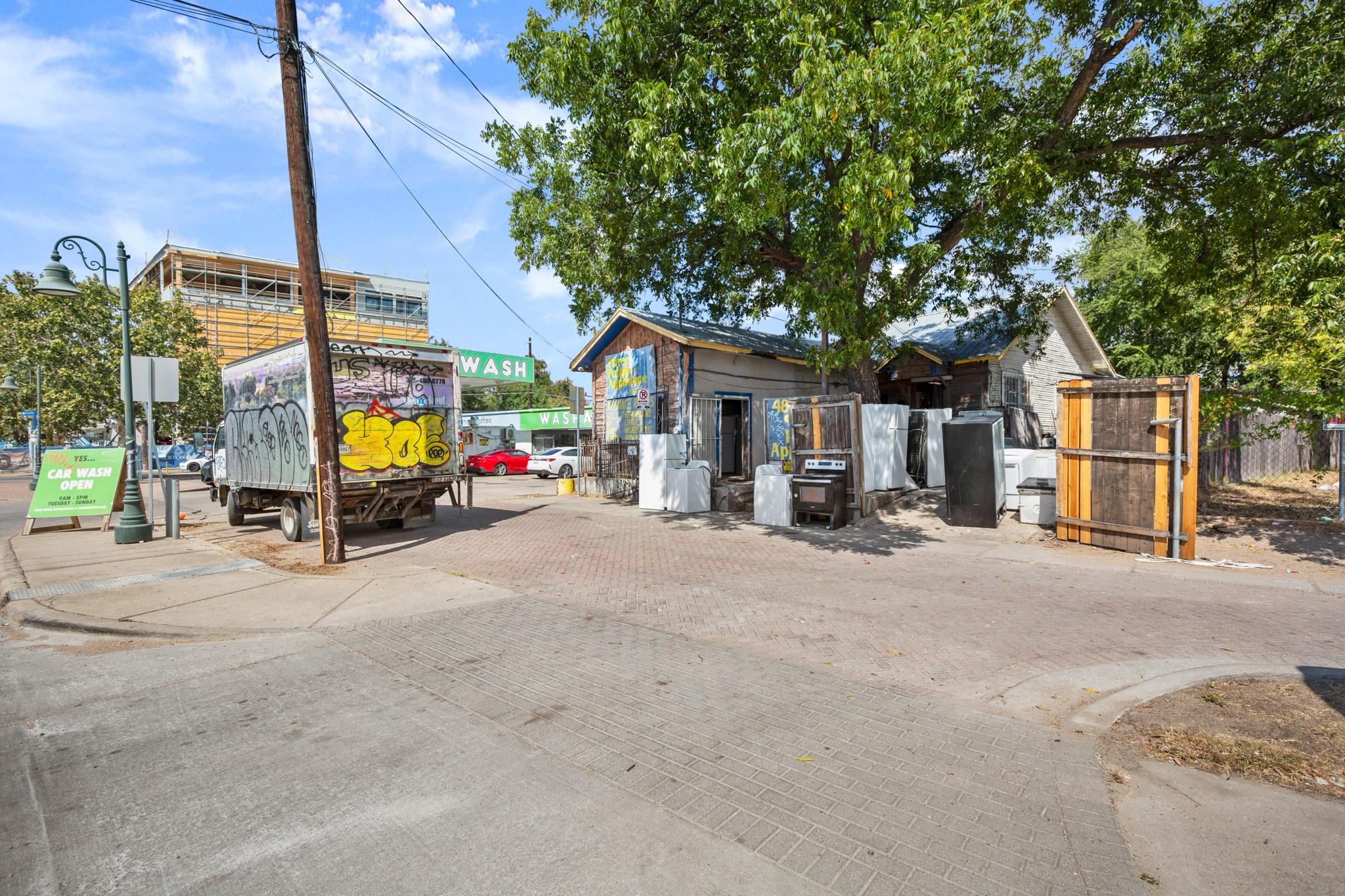2506 E 7th St E, Austin, TX 78702