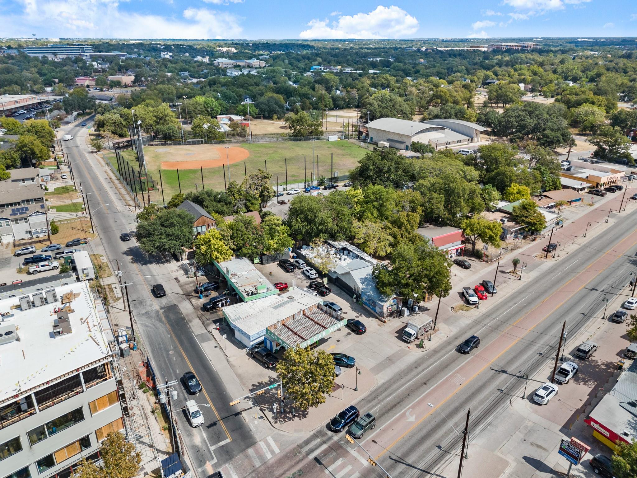 2506 E 7th St E, Austin, TX 78702