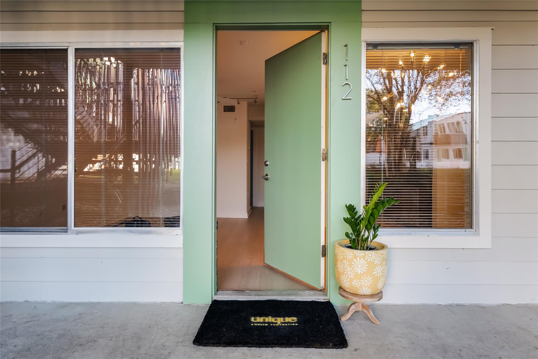 2200 Dickson Dr # 112, Austin, TX 78704