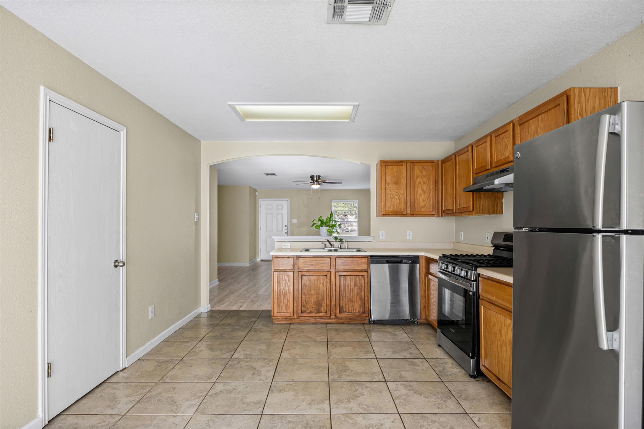 17611 Wiseman Dr, Pflugerville, TX 78660