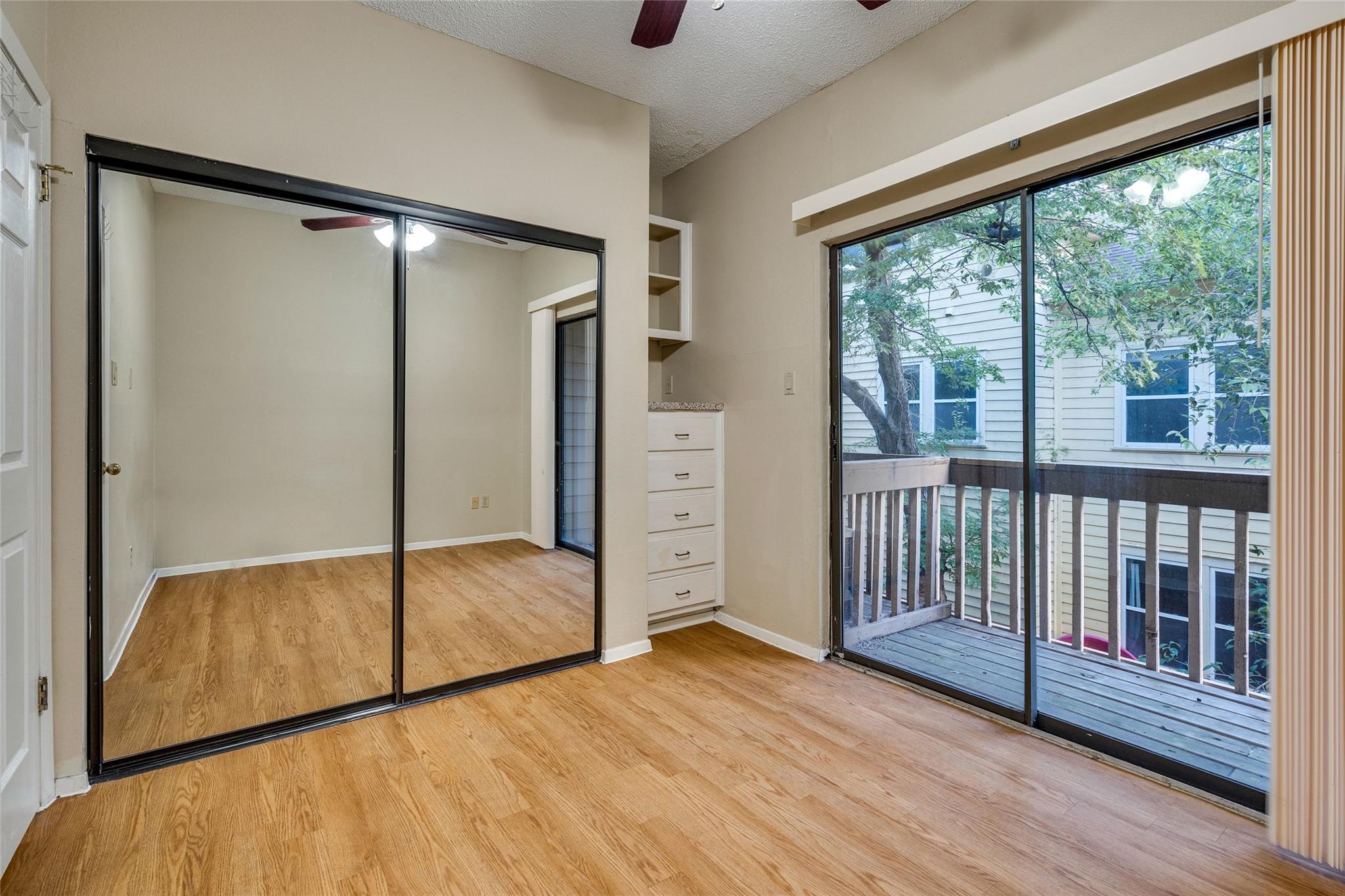 2210 Pearl St # 203, Austin, TX 78705