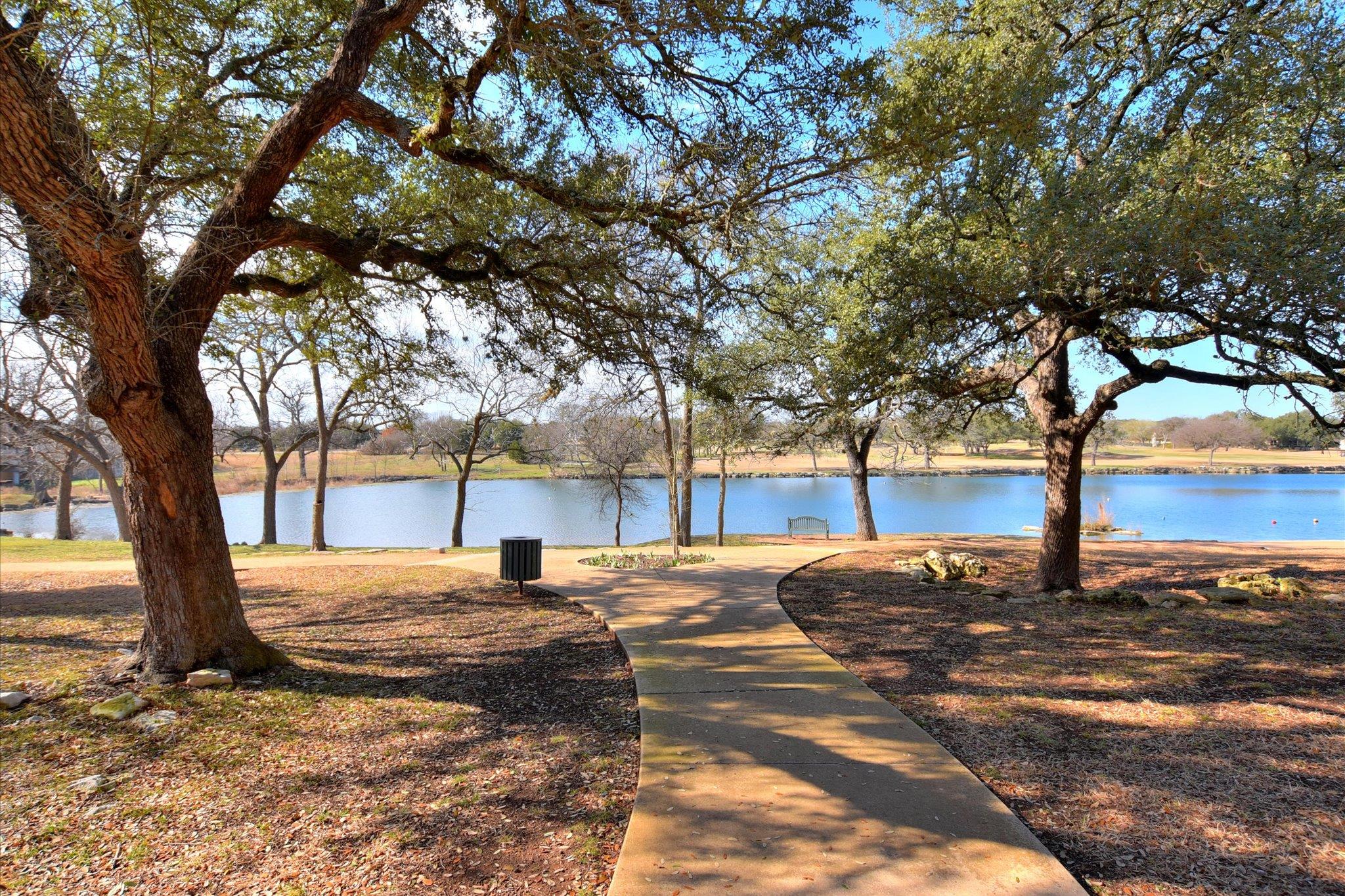 811 Saratoga Ln, Georgetown, TX 78633