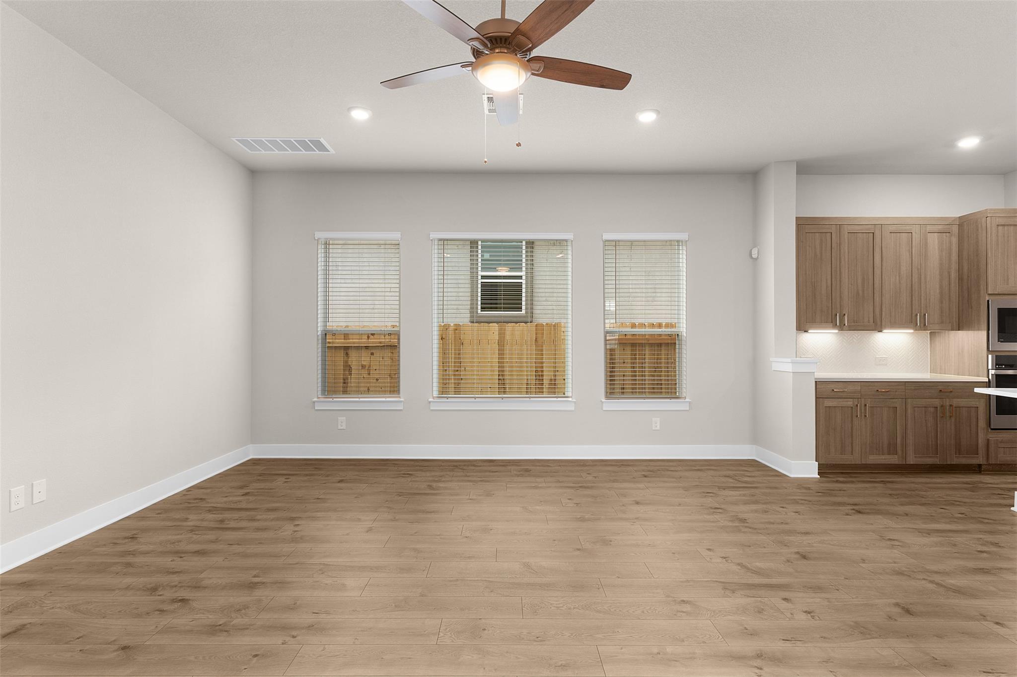 112 Golden Sage Ave, Georgetown, TX 78633