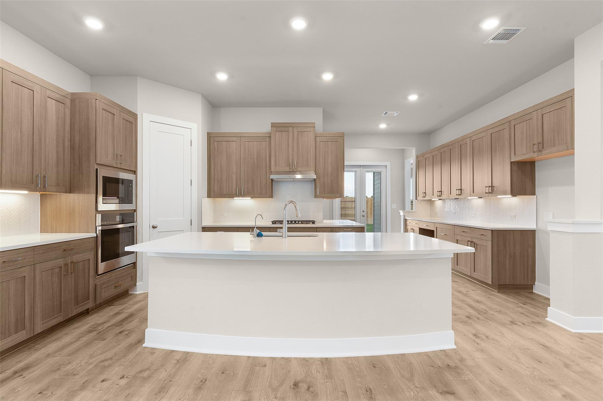 112 Golden Sage Ave, Georgetown, TX 78633