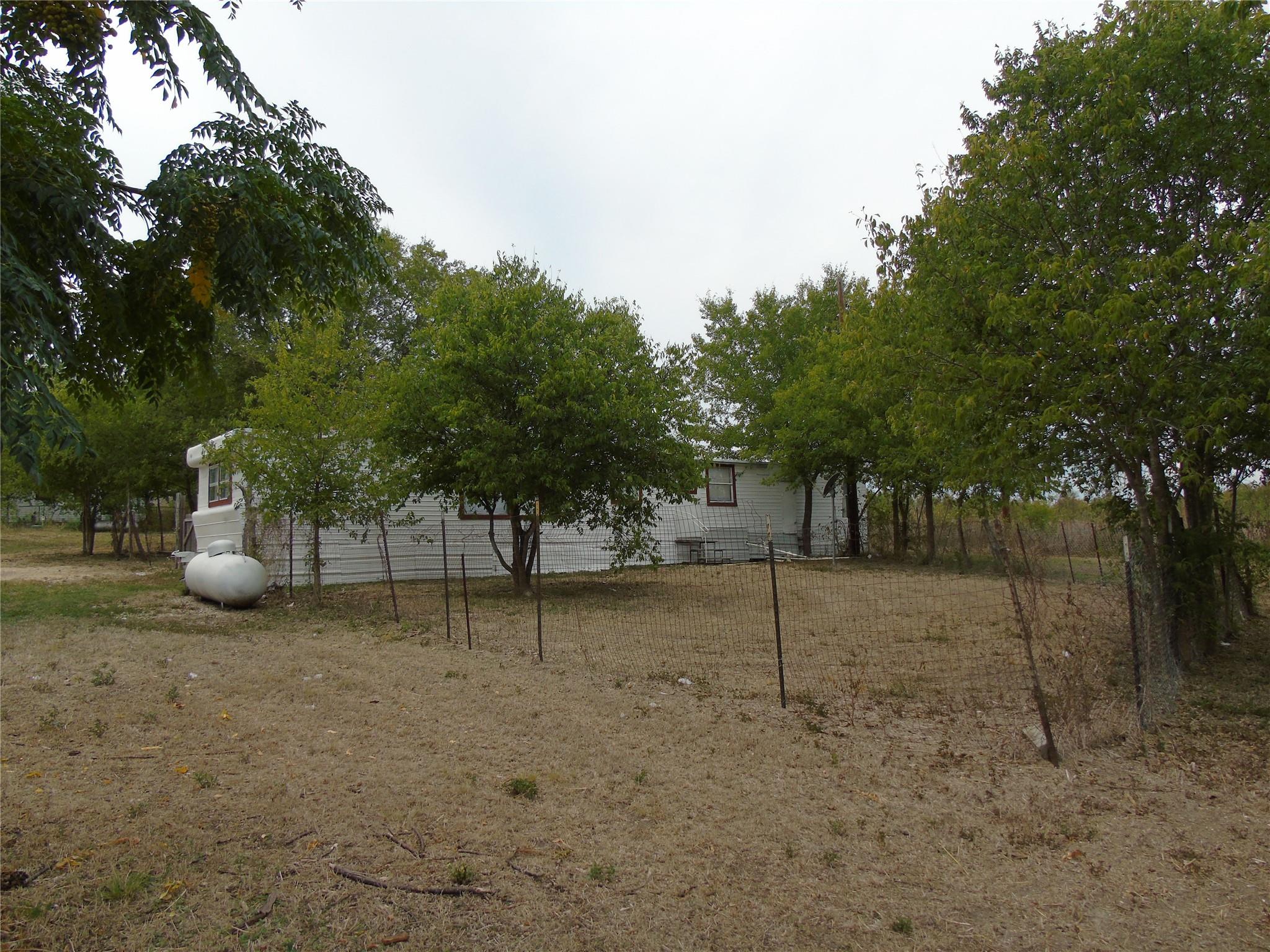 910 Bunton Ln # D, Uhland, TX 78640