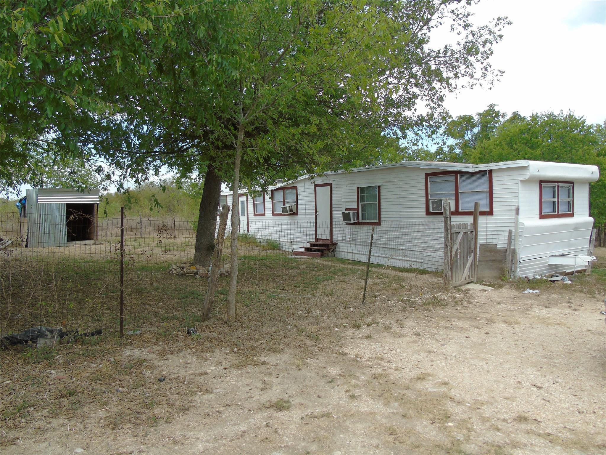 910 Bunton Ln # D, Uhland, TX 78640