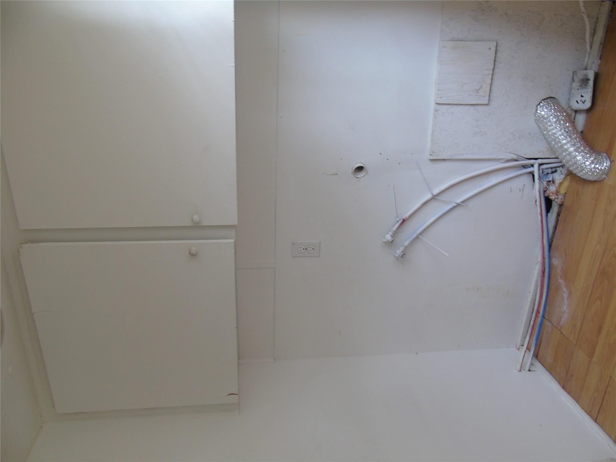 910 Bunton Ln # D, Uhland, TX 78640