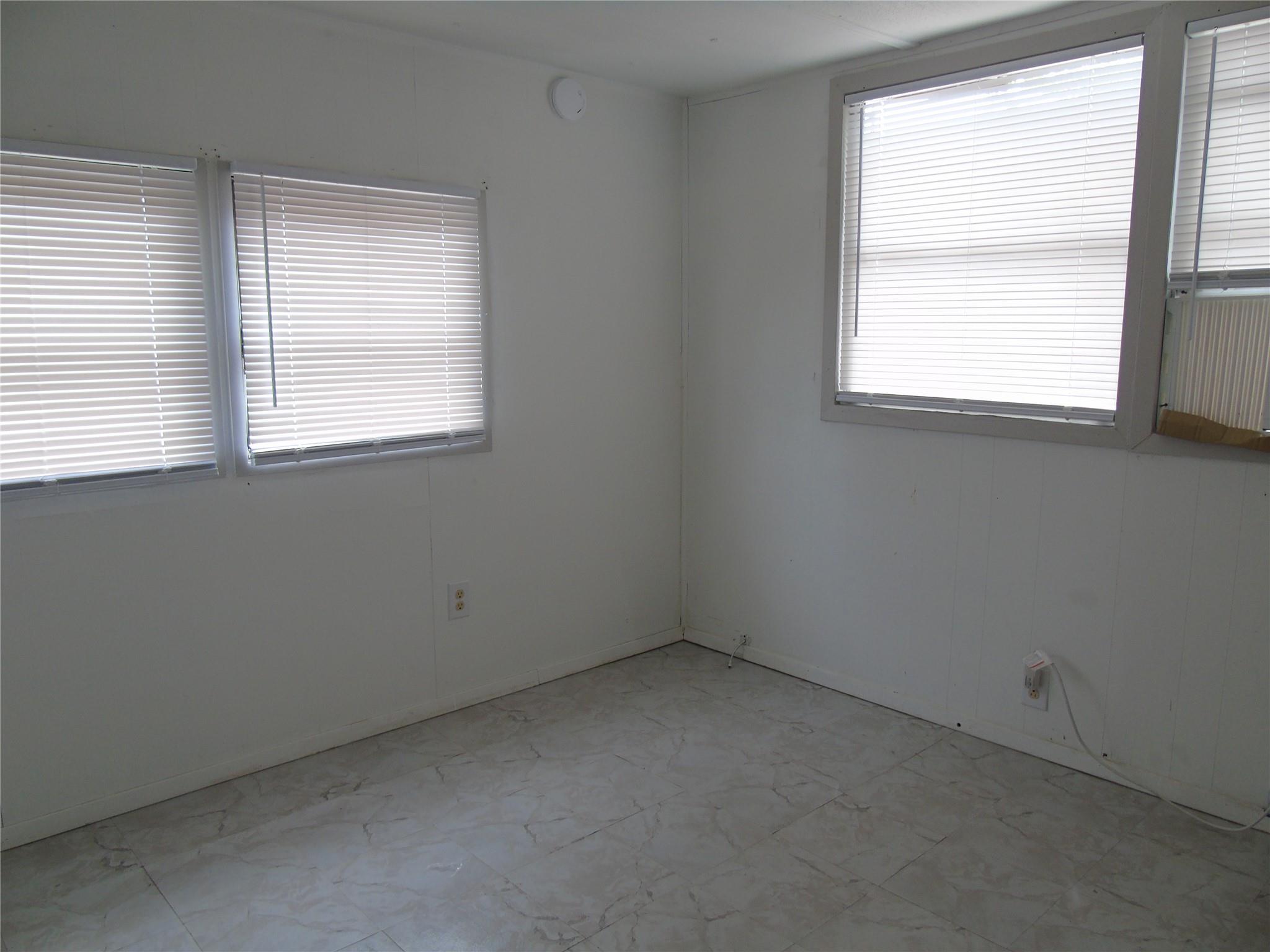 910 Bunton Ln # D, Uhland, TX 78640