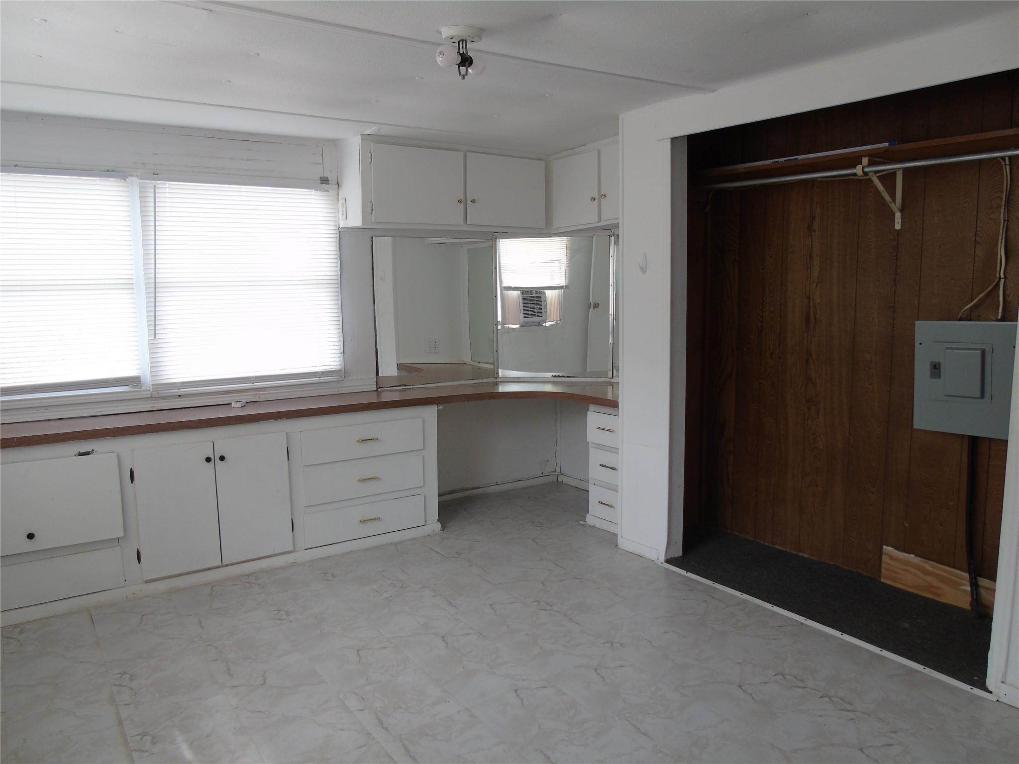 910 Bunton Ln # D, Uhland, TX 78640