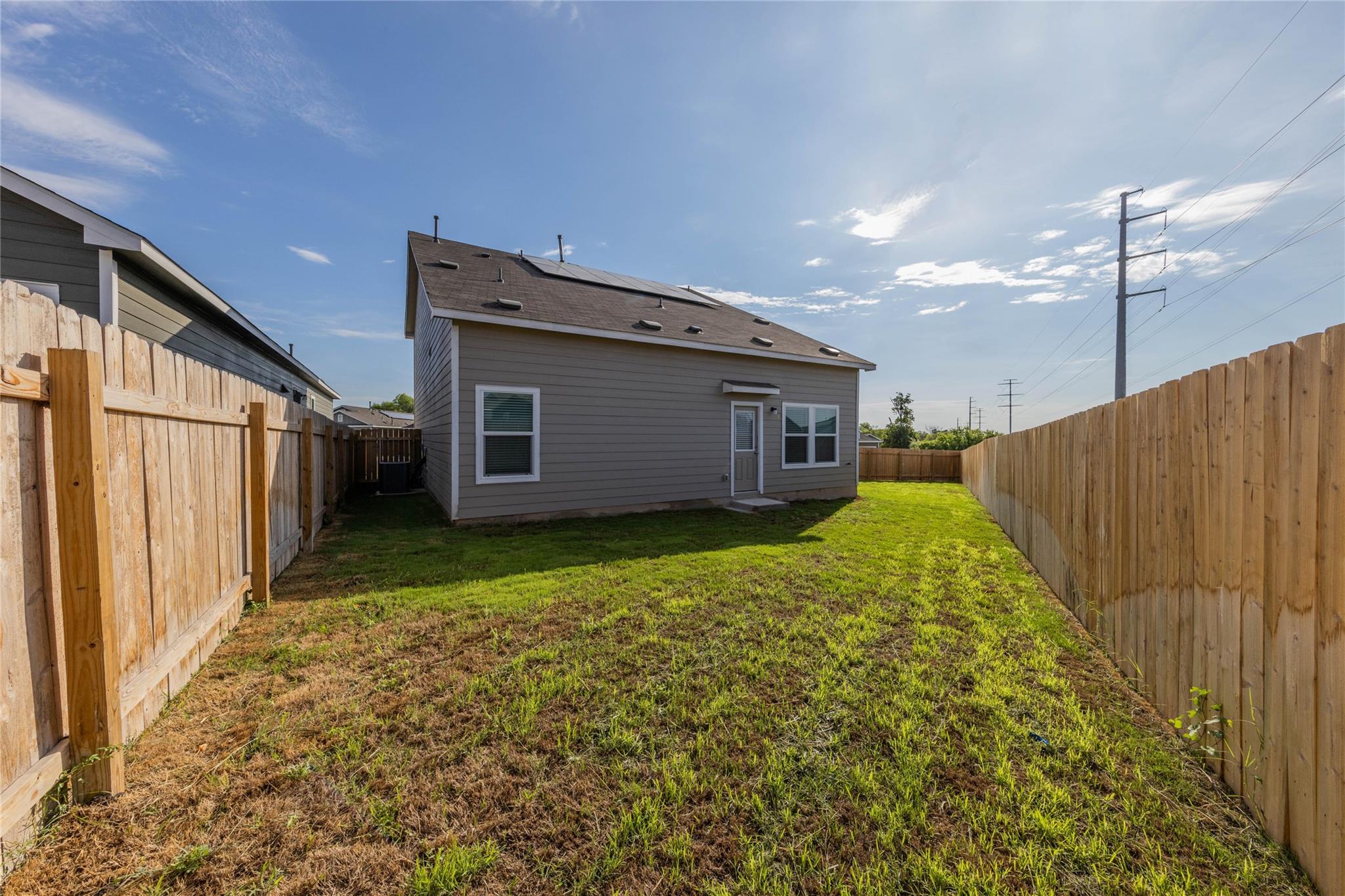 2413 Nightview Dr, Pflugerville, TX 78660