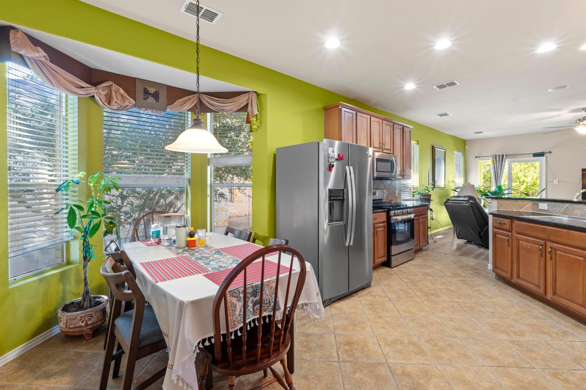 1604 Musket Valley Trl, Austin, TX 78754