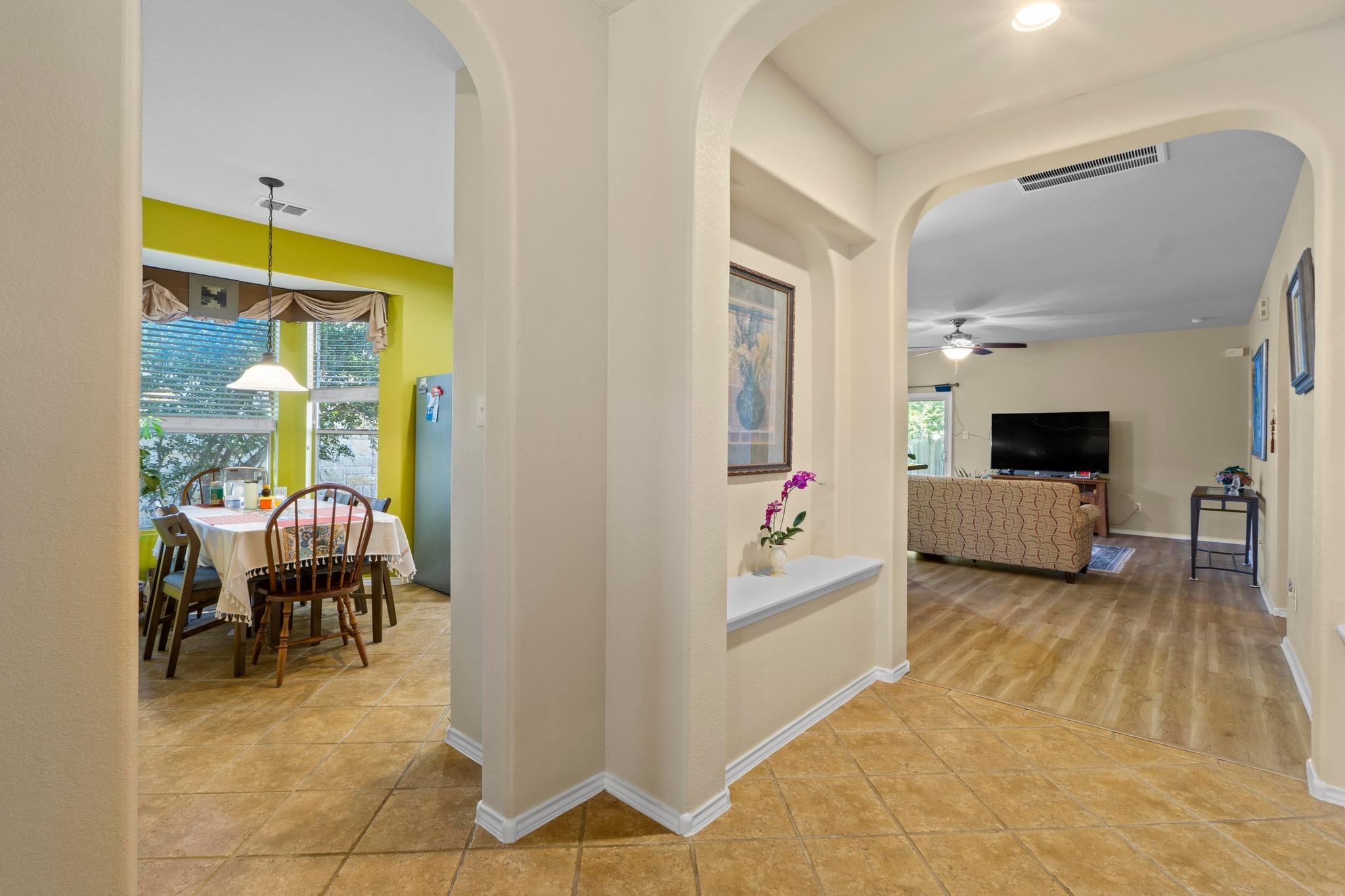 1604 Musket Valley Trl, Austin, TX 78754