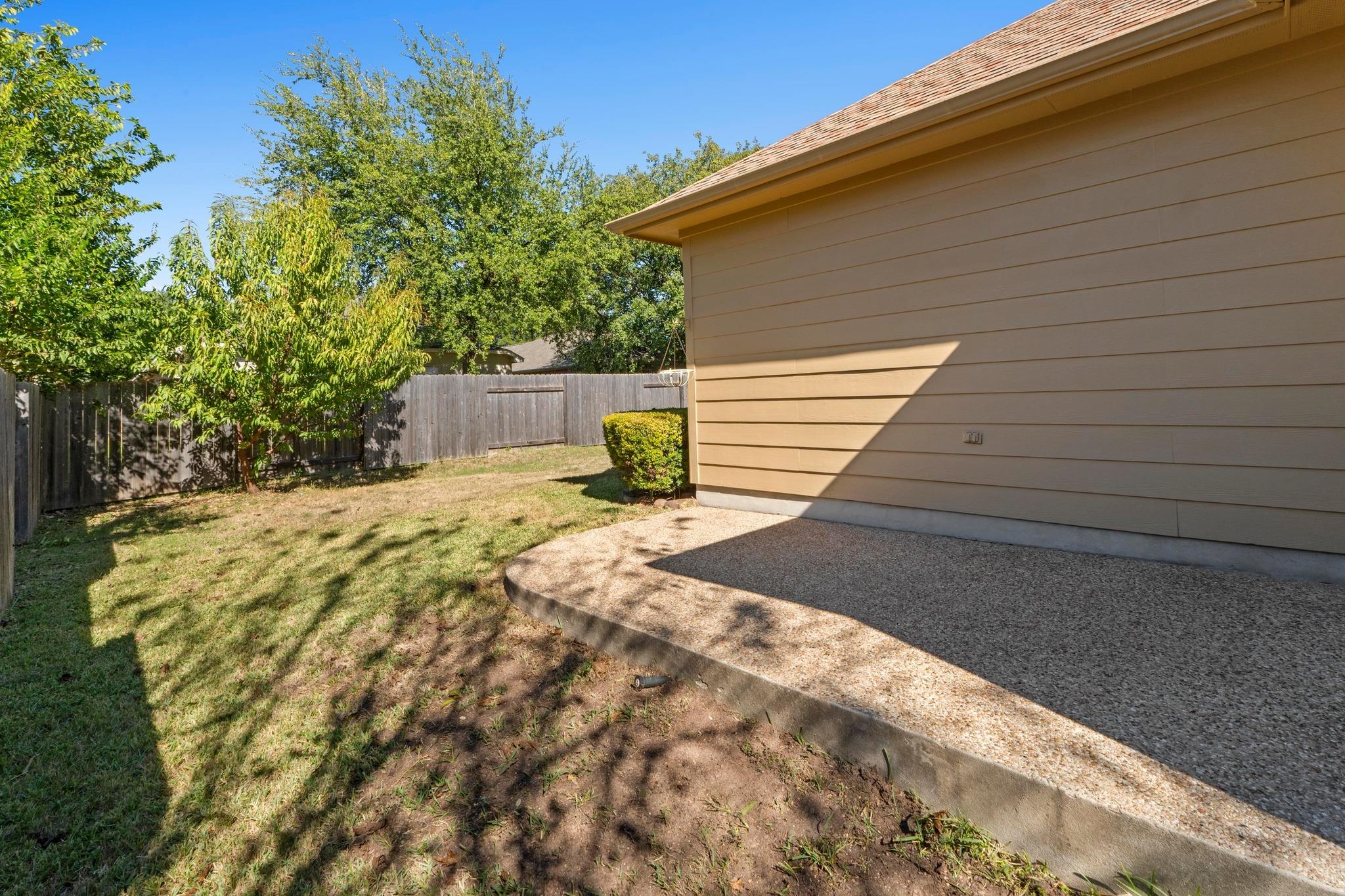 1604 Musket Valley Trl, Austin, TX 78754