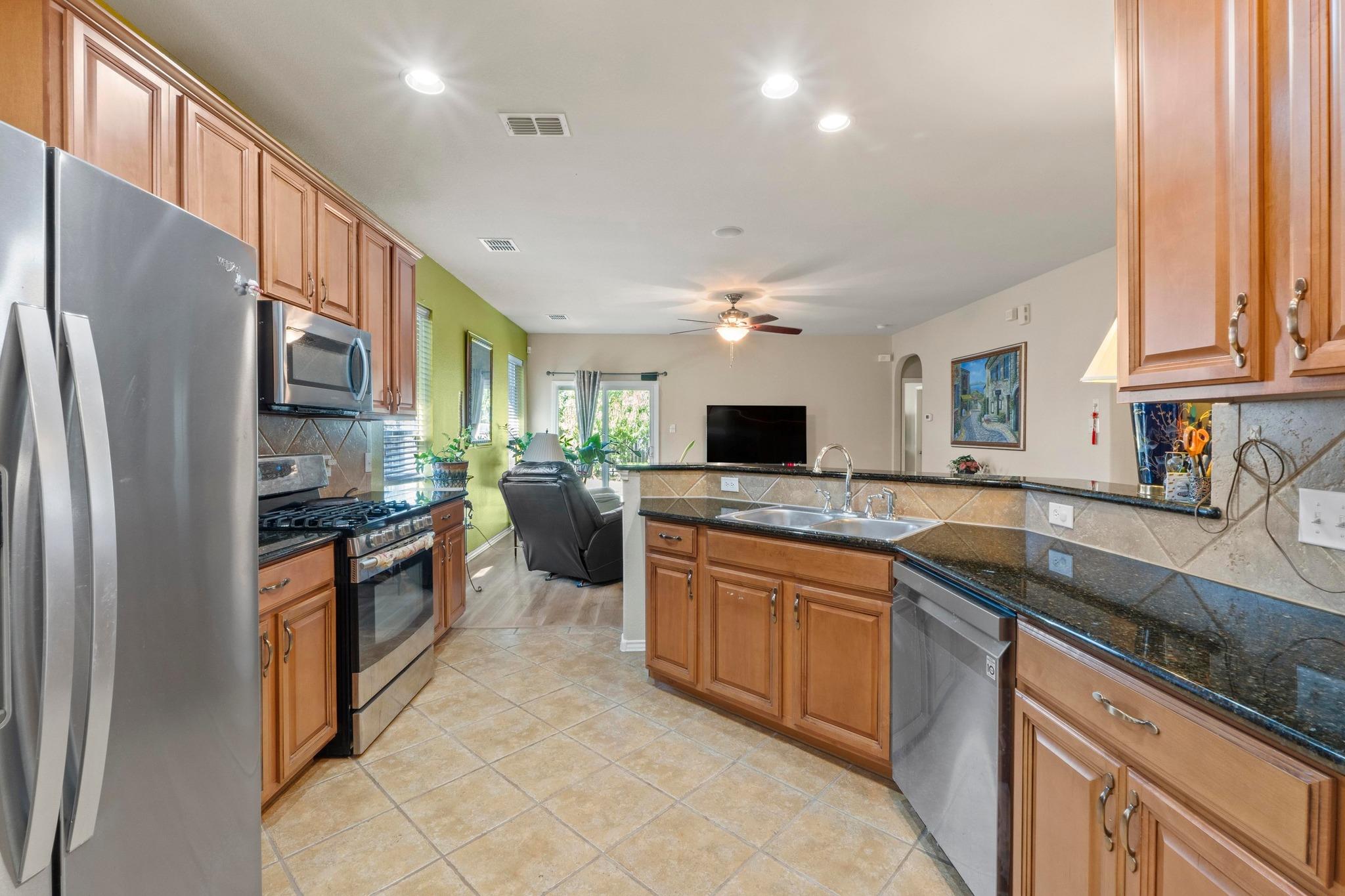 1604 Musket Valley Trl, Austin, TX 78754