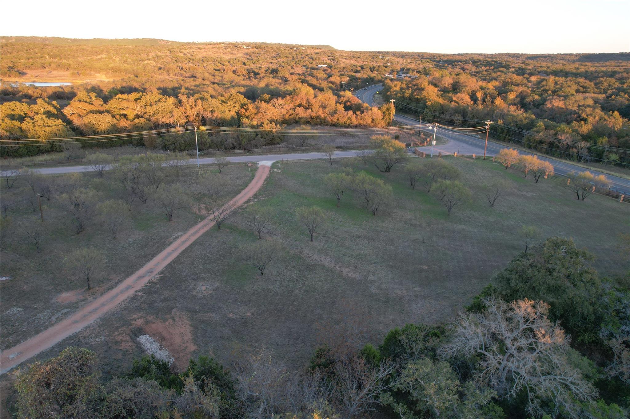 100 Rocky Hollow Dr, Burnet, TX 78611