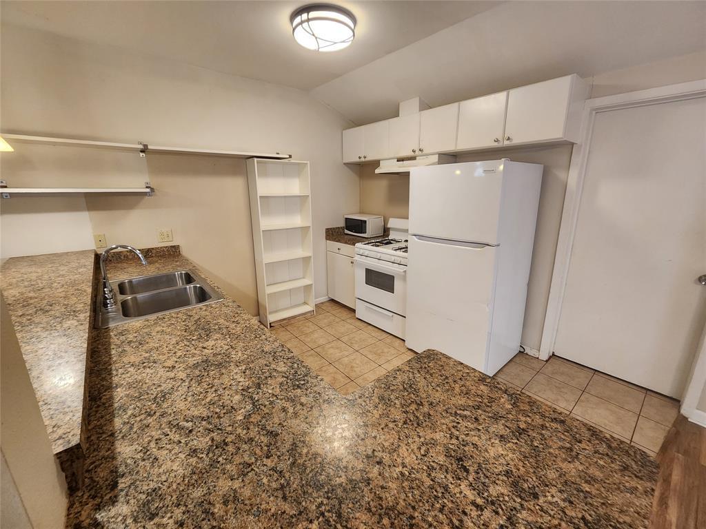 608 1/2 Genard St # A, Austin, TX 78751