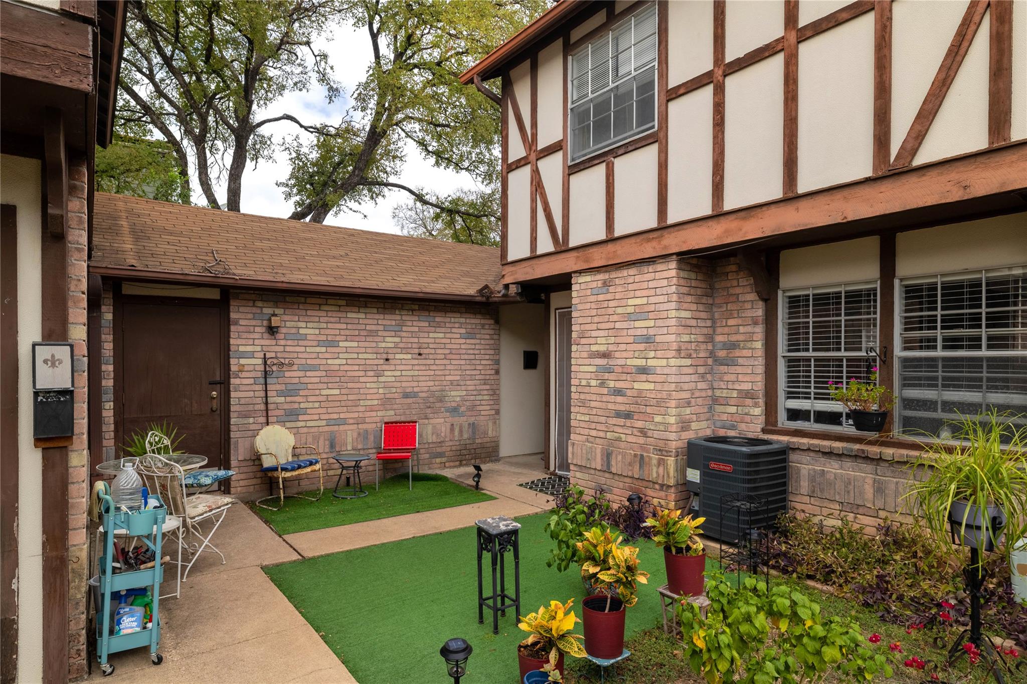 7406 Shadow Hill Dr # 108, Austin, TX 78731